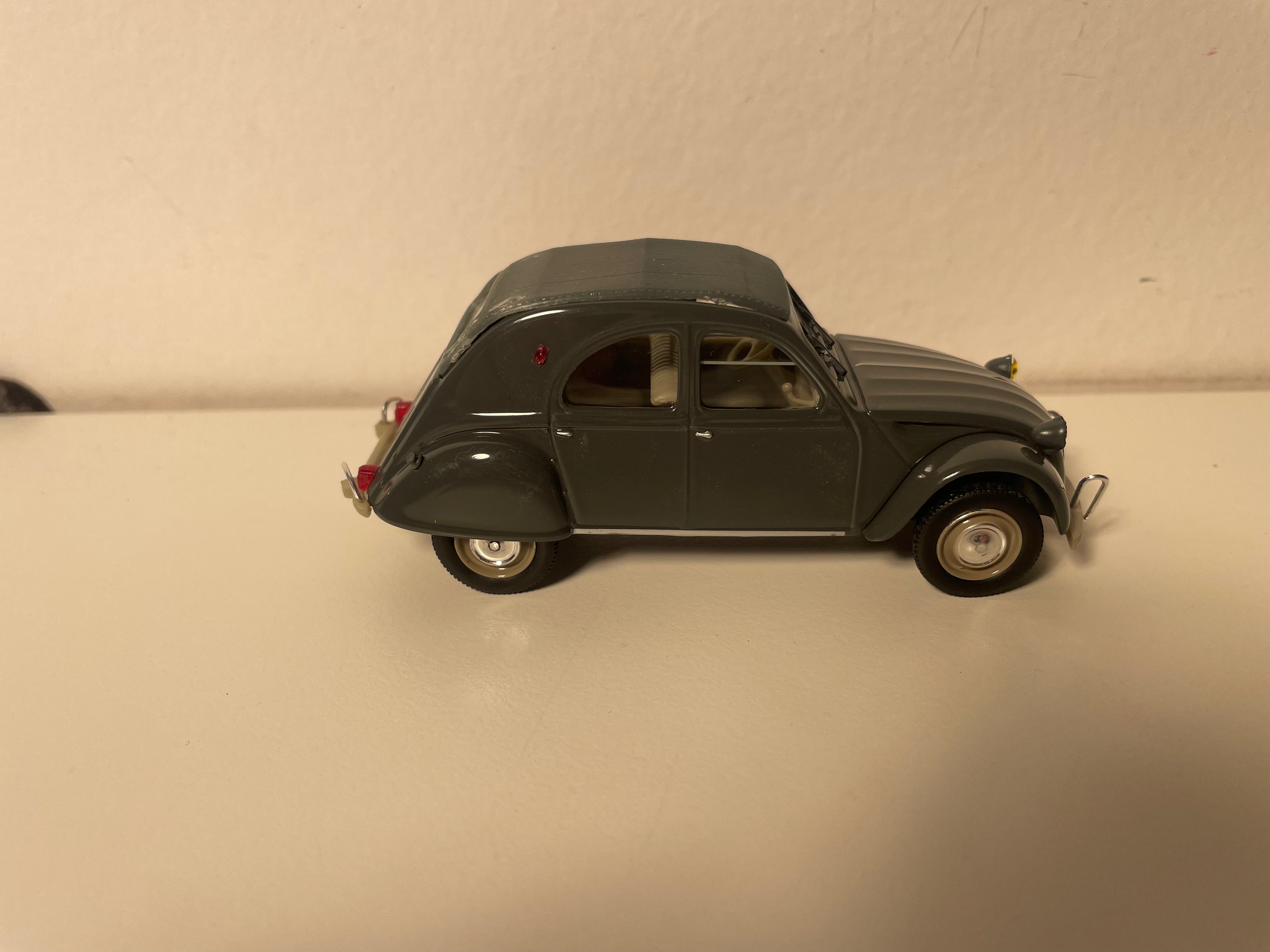 Citroën 2 CV AZAM grise foncée - Norev (sous blister) - 911 CJ 46