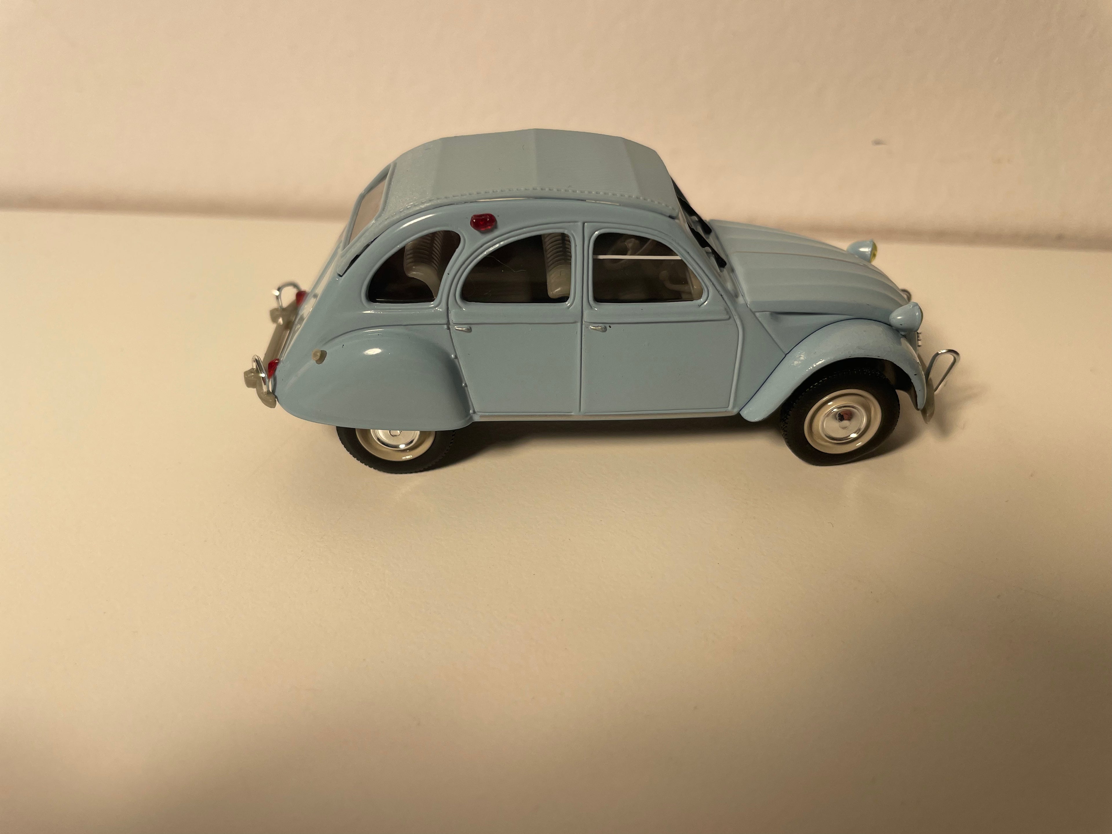 Citroën 2 CV AZAM bleue claire - Norev (sous blister)