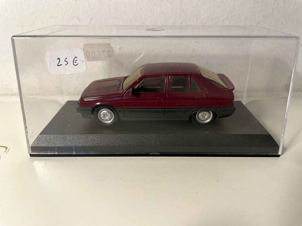 Renault 11 bordeaux (collection DUVI miniatures)