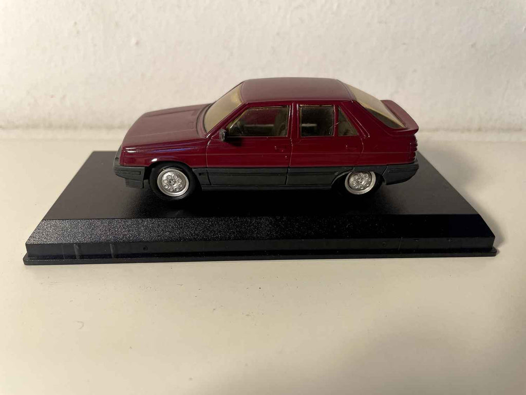 Renault 11 bordeaux (collection DUVI miniatures)