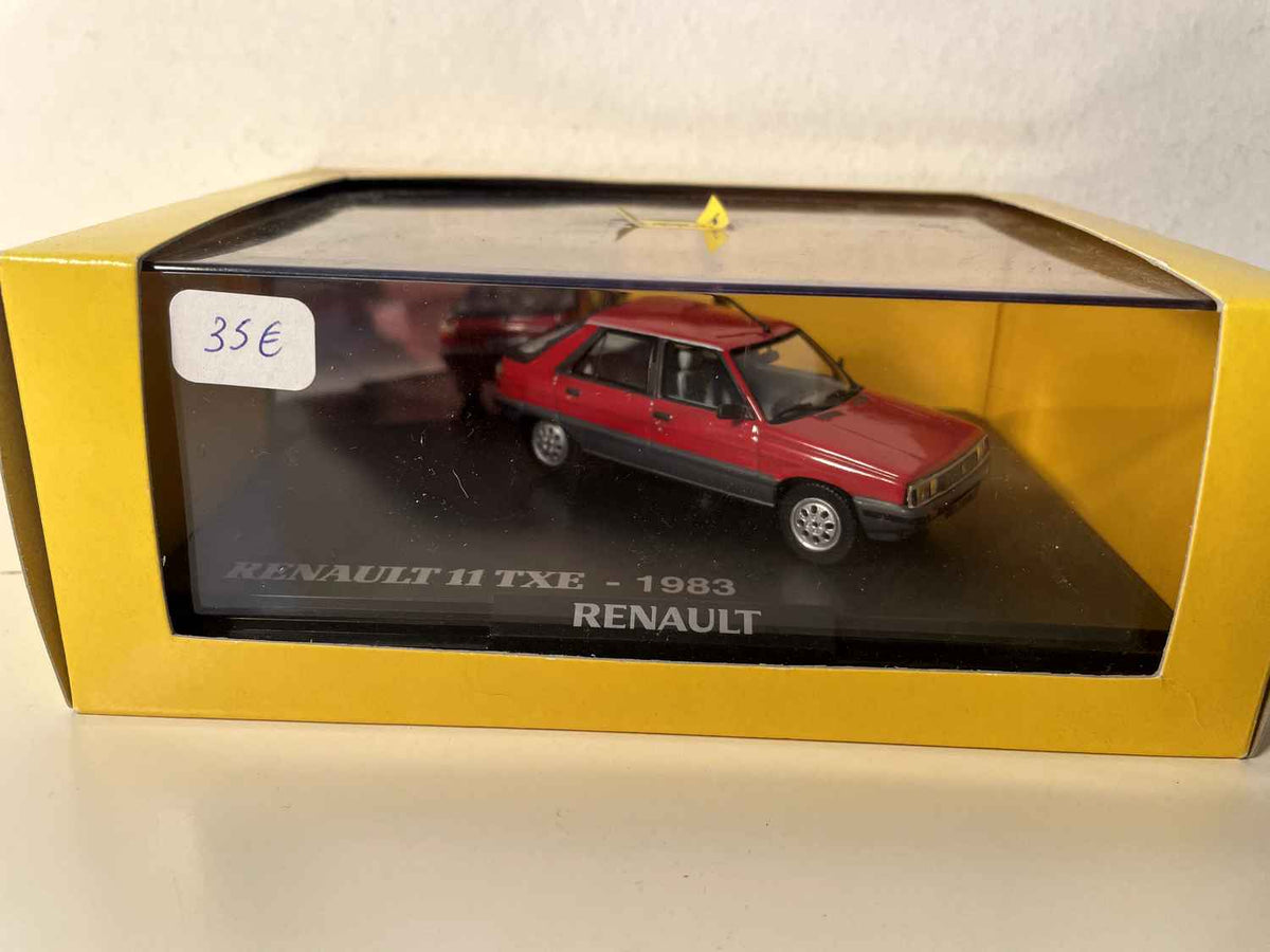 Renault 11 TXE rossa del 1983 (cofanetto rettangolare)
