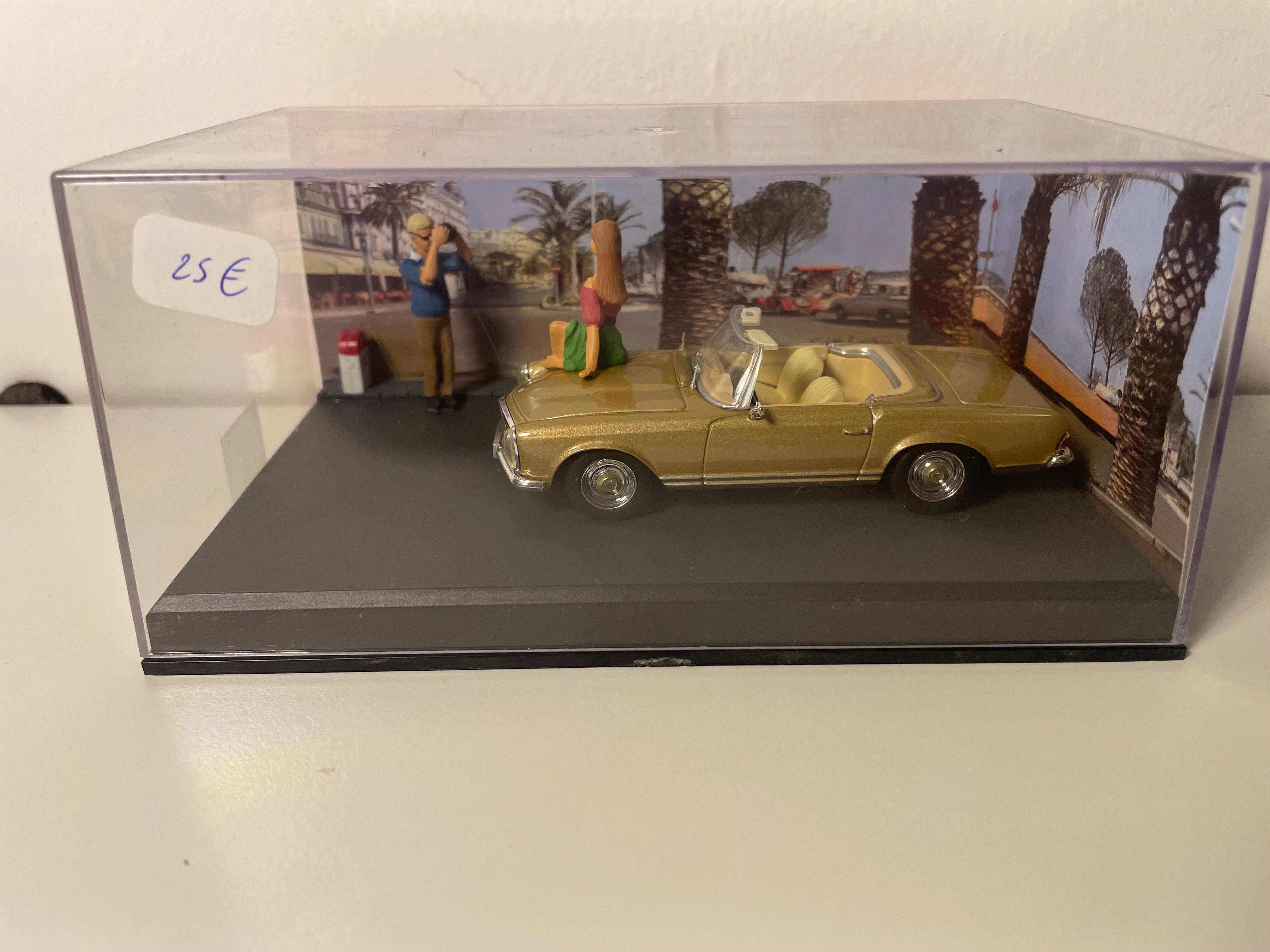 Mercedes 280 SL brong - La Nationale 7 - d'schwaarz Strooss