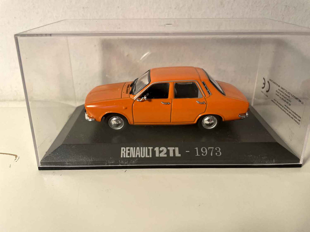 Orange Renault 12 TL vun 1973