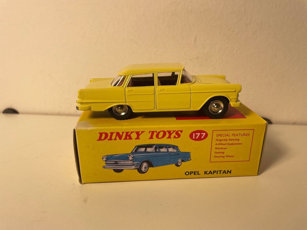 Opel Kapitan giel Dinky-Toys (Ausschnëss Atlas) - N°177