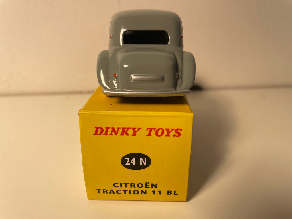 Citroën traction grise Dinky-Toys (Editioun Atlas) - N°24 N