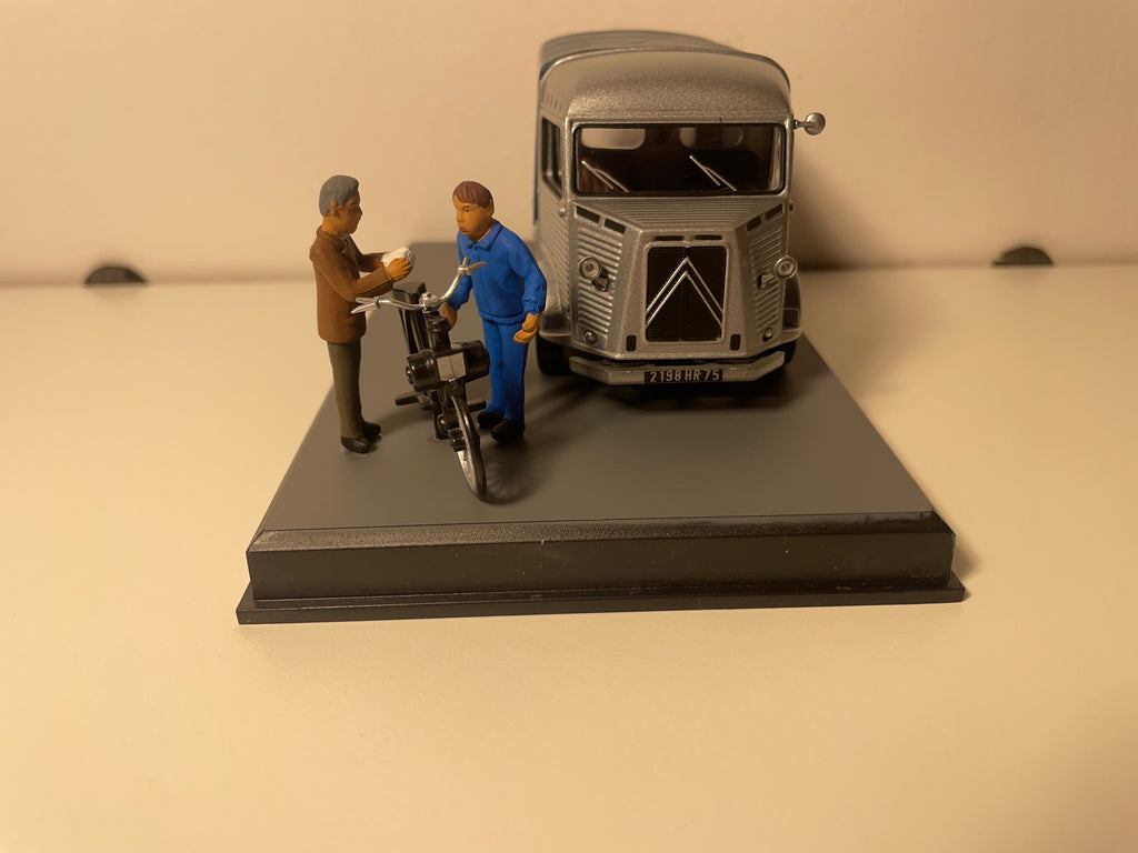 Citroën Typ H Grau Pick-up - La Nationale 7 - Die Blaue Route