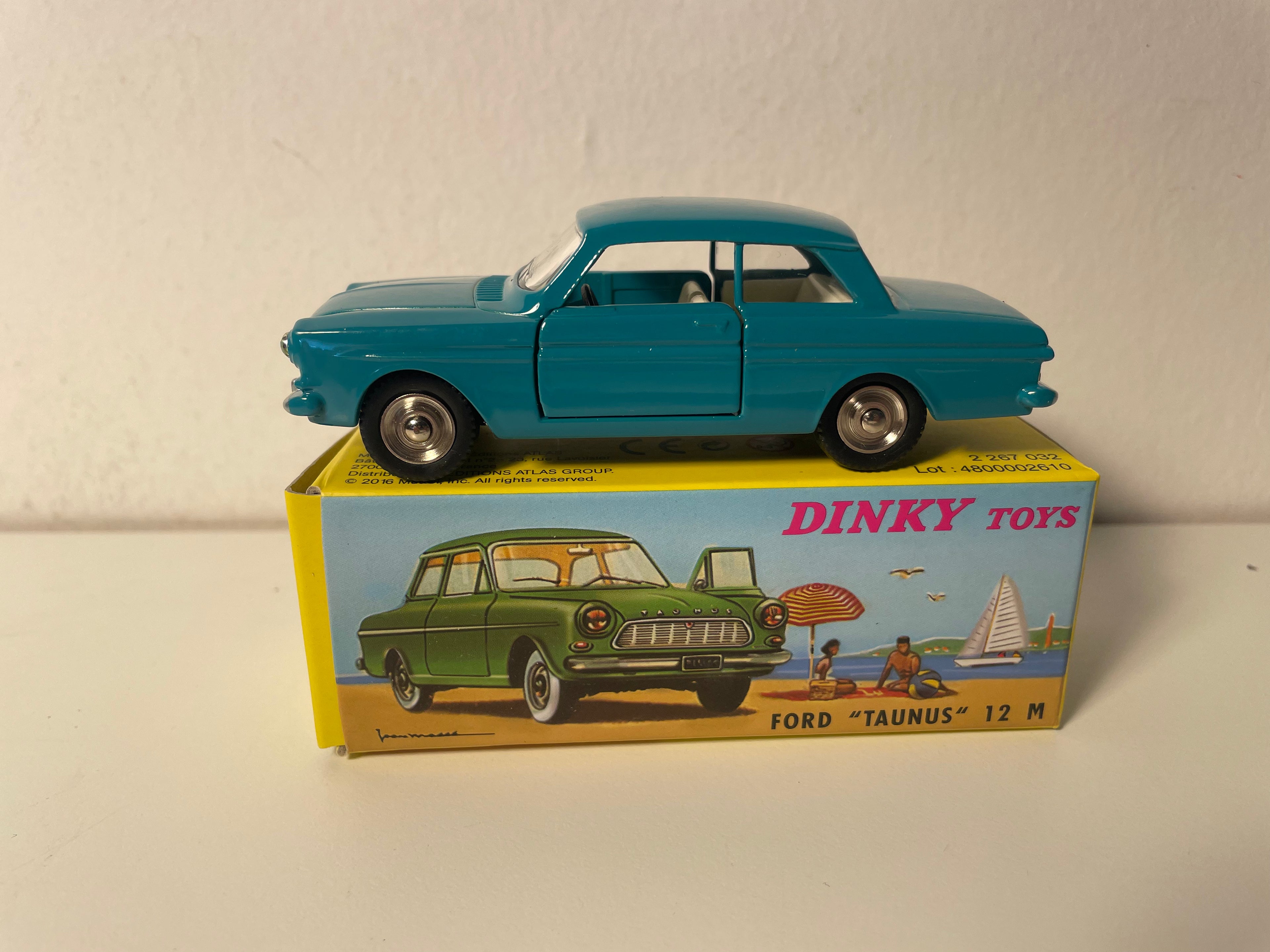 Ford Taunus 12 M verde? Dinky-Toys (ediciones Atlas) - N°538