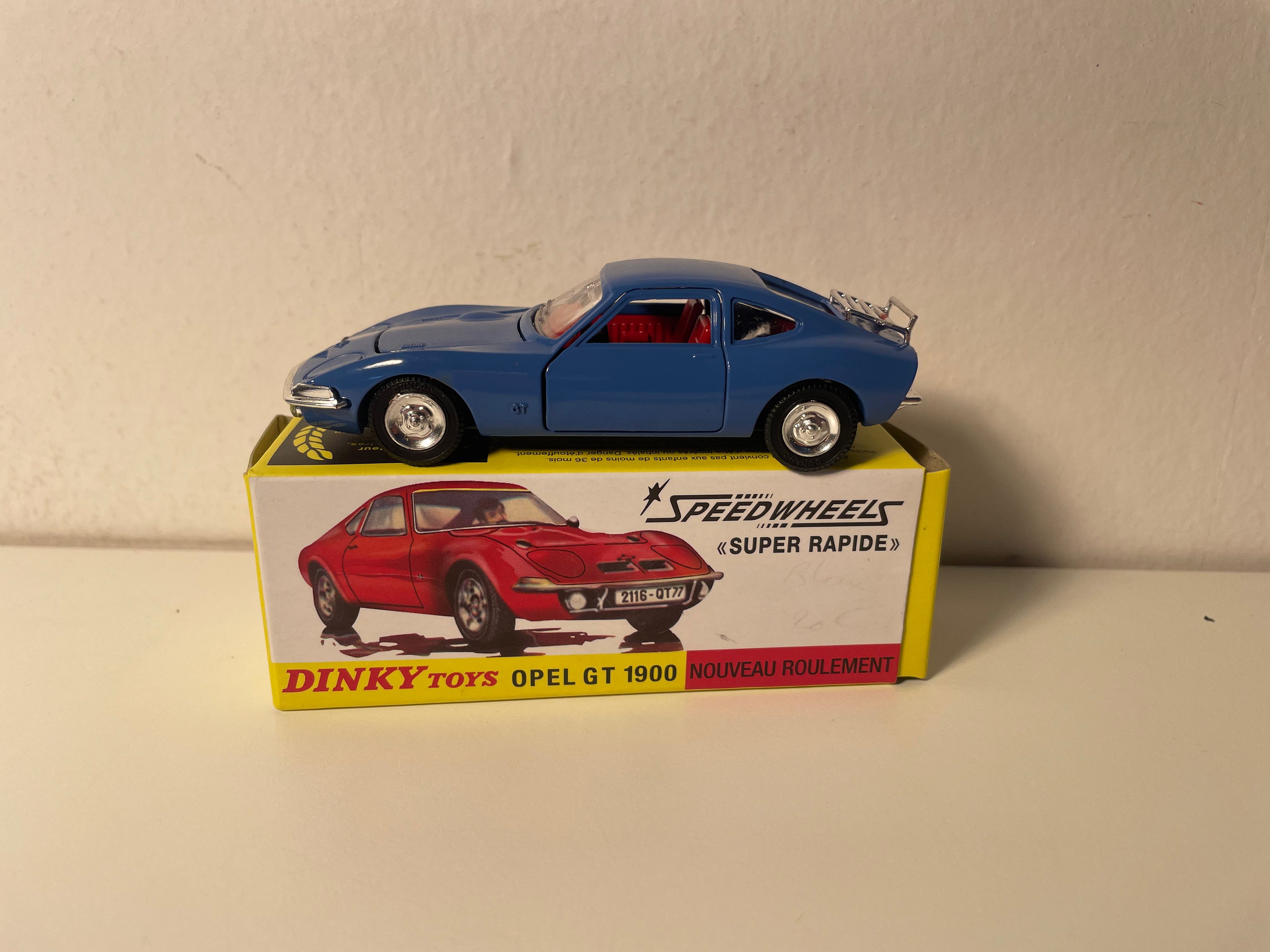 Opel GT 1900 blaue Dinky-Toys (Atlas-Ausgaben) - Nr.1421