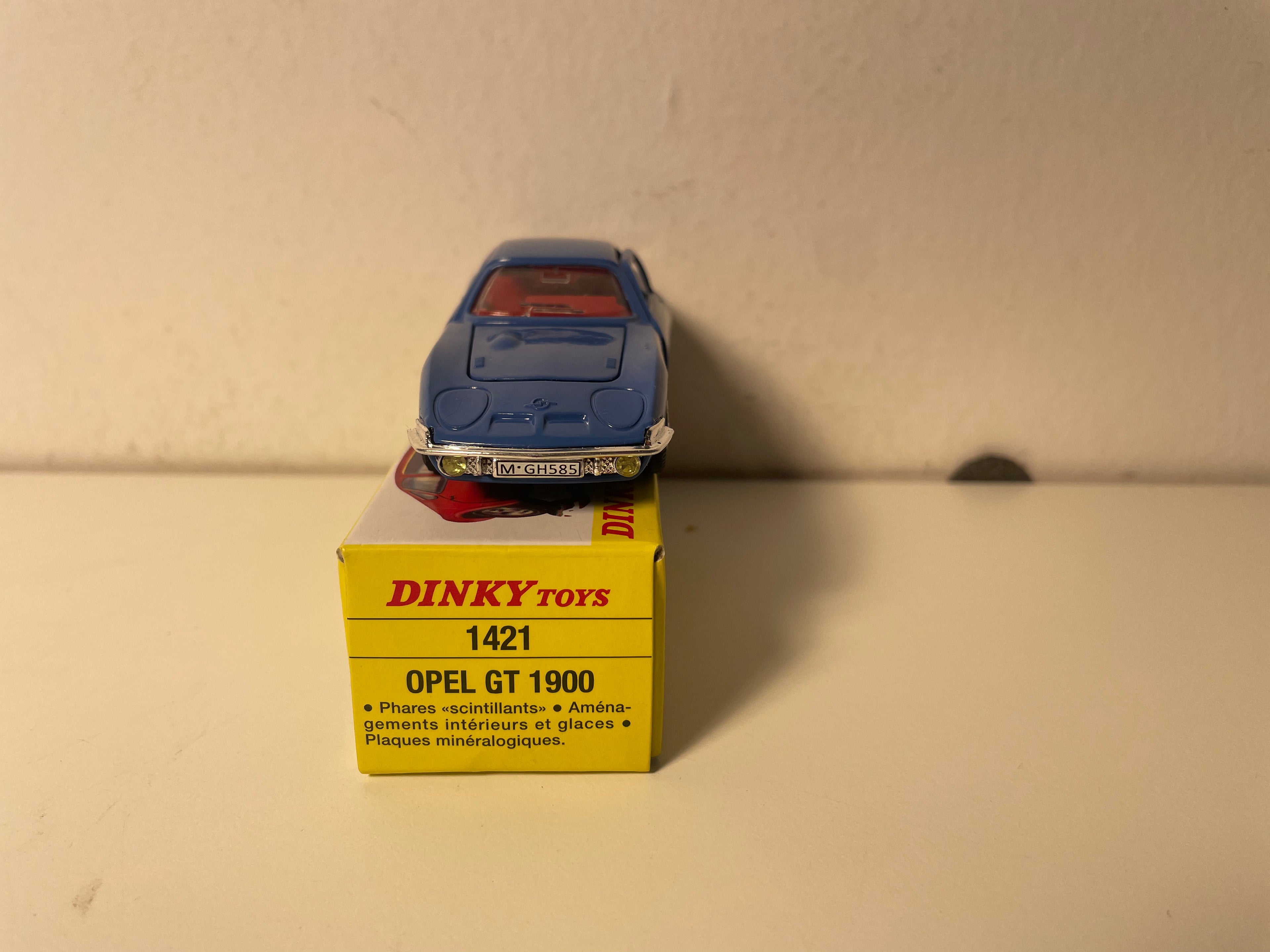 Opel GT 1900 blaue Dinky-Toys (Atlas-Ausgaben) - Nr.1421