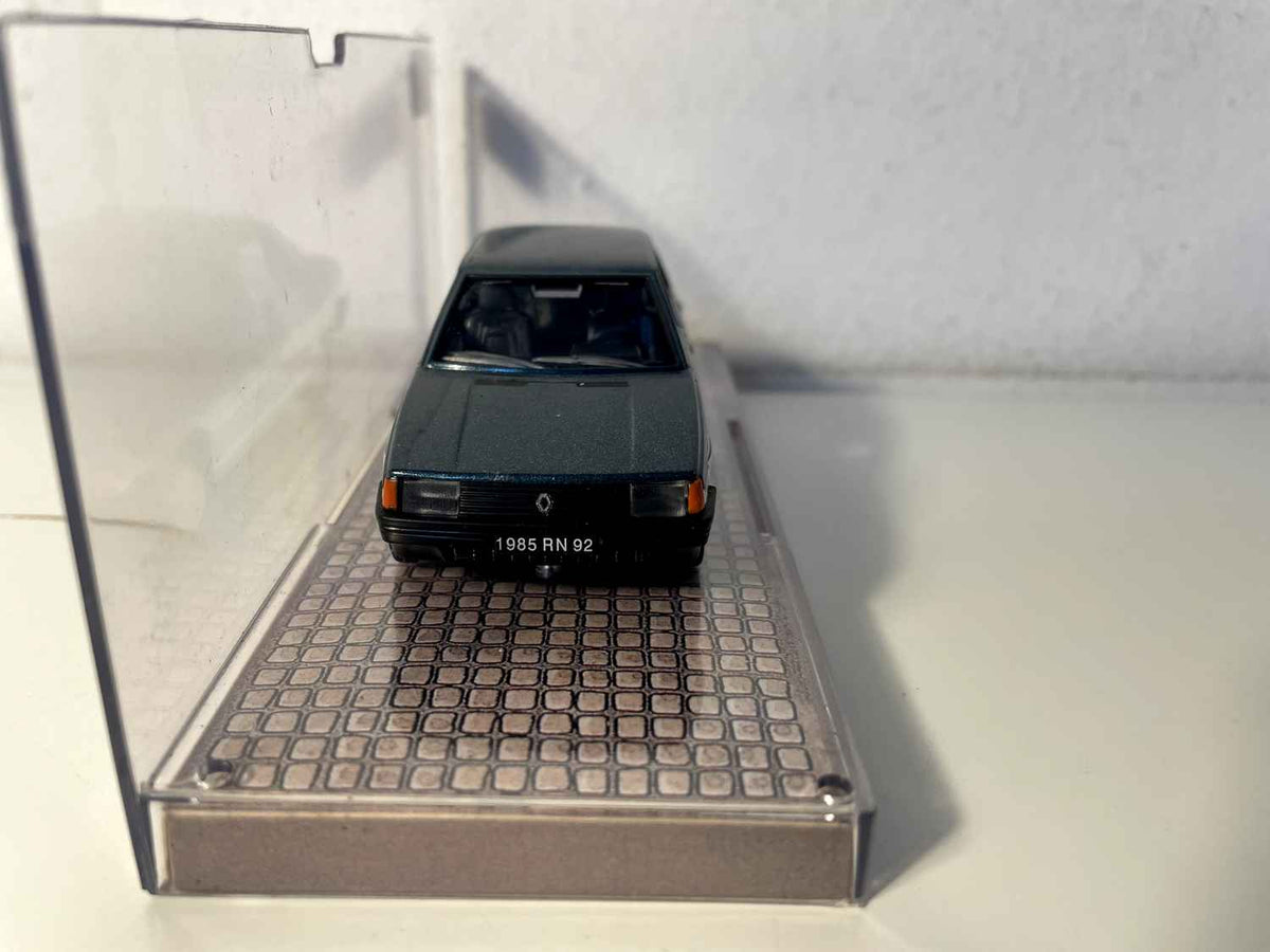 Renault 9 Louisianne grün und grau - NOREV