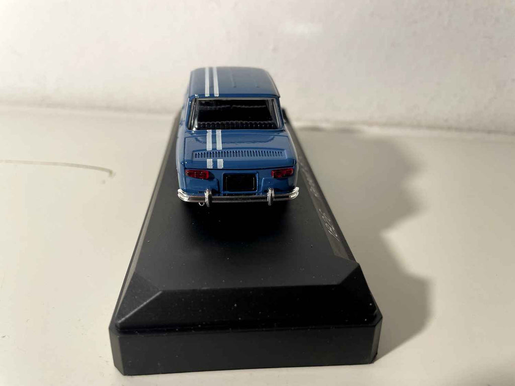 Renault 8 Gordini niebieska z 1967 roku (Solido referencja N°1826) Z pudełkiem w ciemnoniebieskim kartonie
