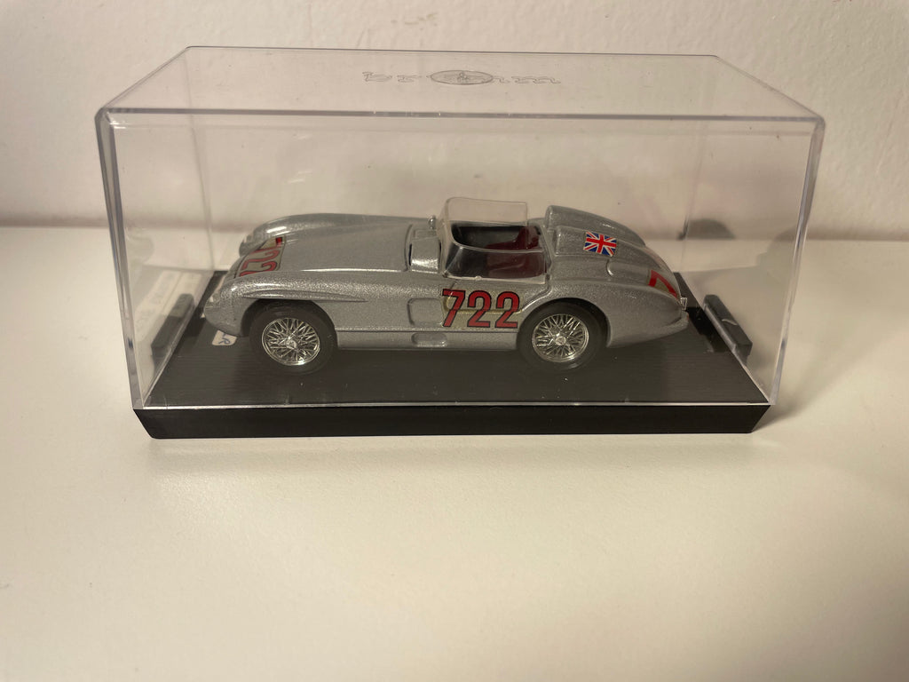 Mercedes 300 SLR Roadster Mille Miglia grise numéro 722 - BRUMM référence R190