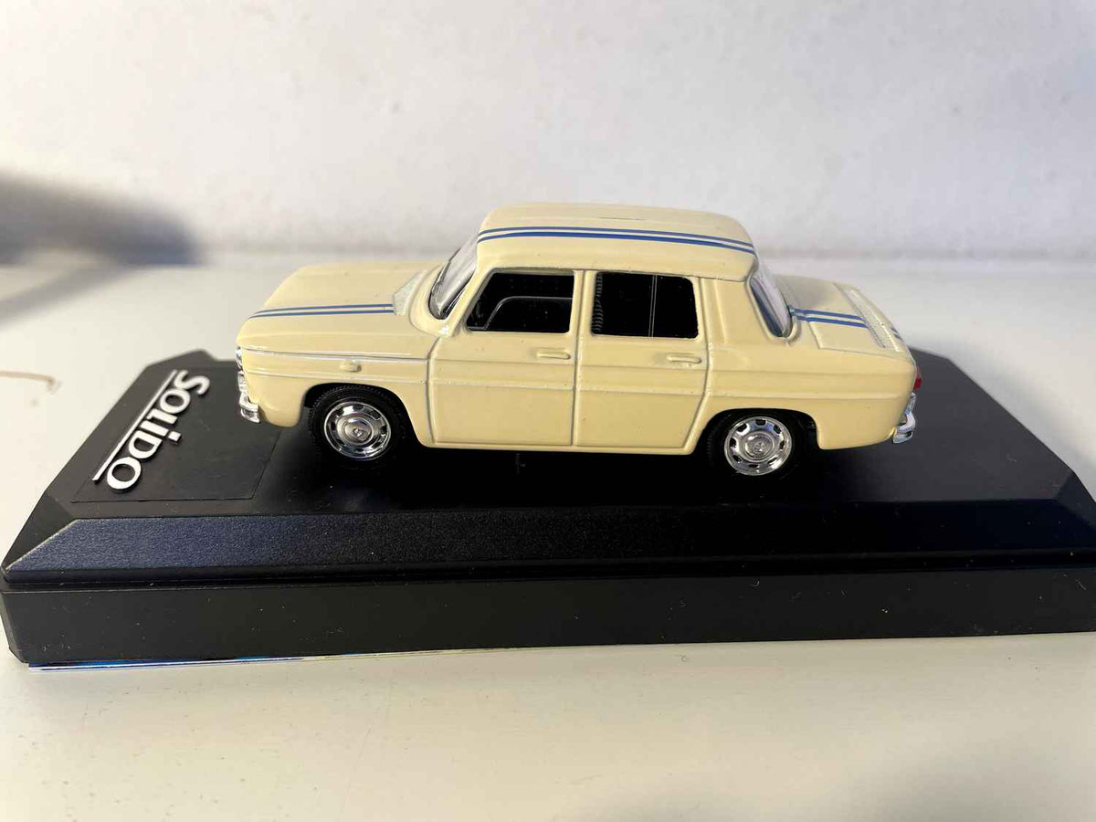 Renault 8 Gordini light beige/cream? (Solido reference 1831)