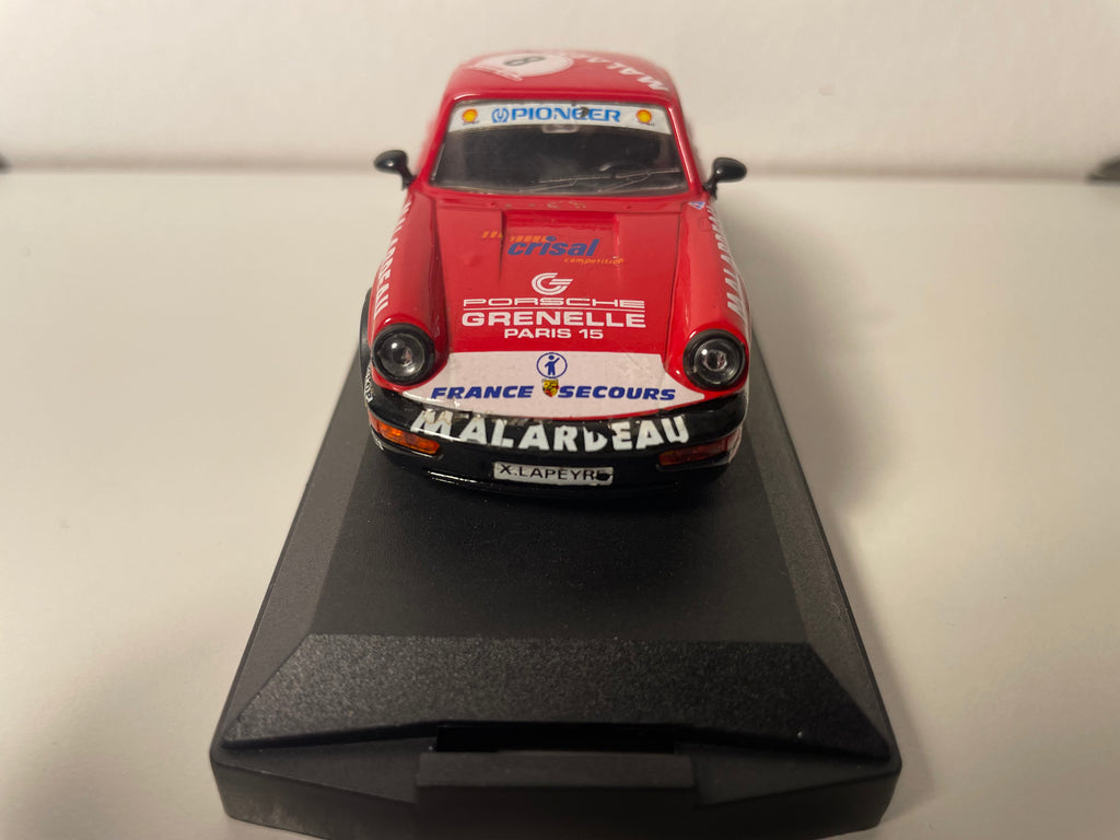 Porsche Carrera Rot Nummer 8 - Vitesse Referenz 733-3