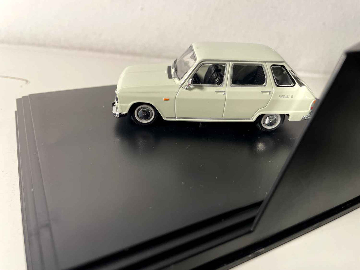 Renault 6 blanc cassé/crême? de 1968 (coffret boite rectangle) - NOREV