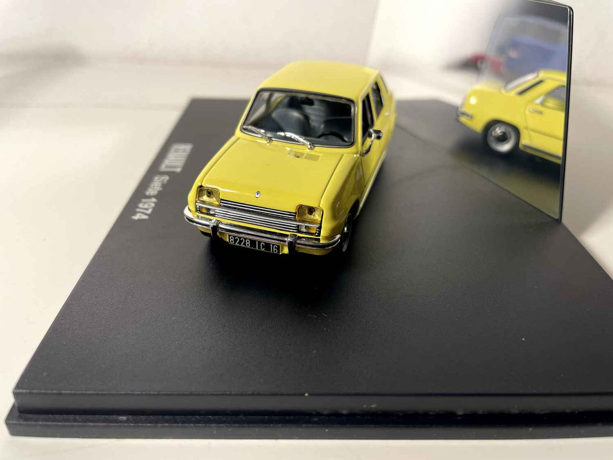 Renault Siete jaune (Renault 7) de 1974 (caja rectangular) - IXO