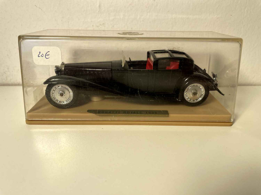 Bugatti royale noire del 1930 - Solido