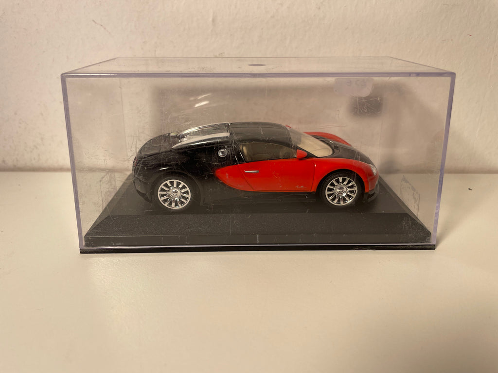 Rode en zwarte Bugatti Veyron