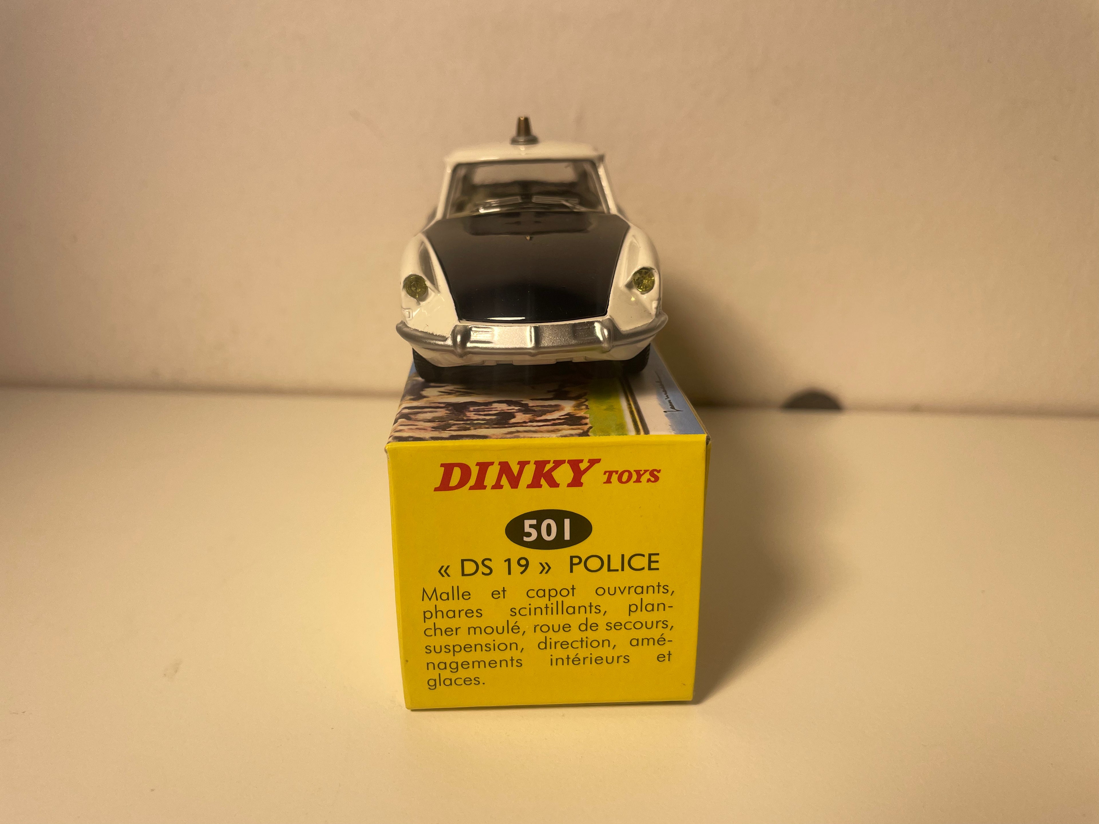 Citroën DS 19 nero e bianco di POLIZIA Dinky-Toys (edizioni Atlas) - N°501