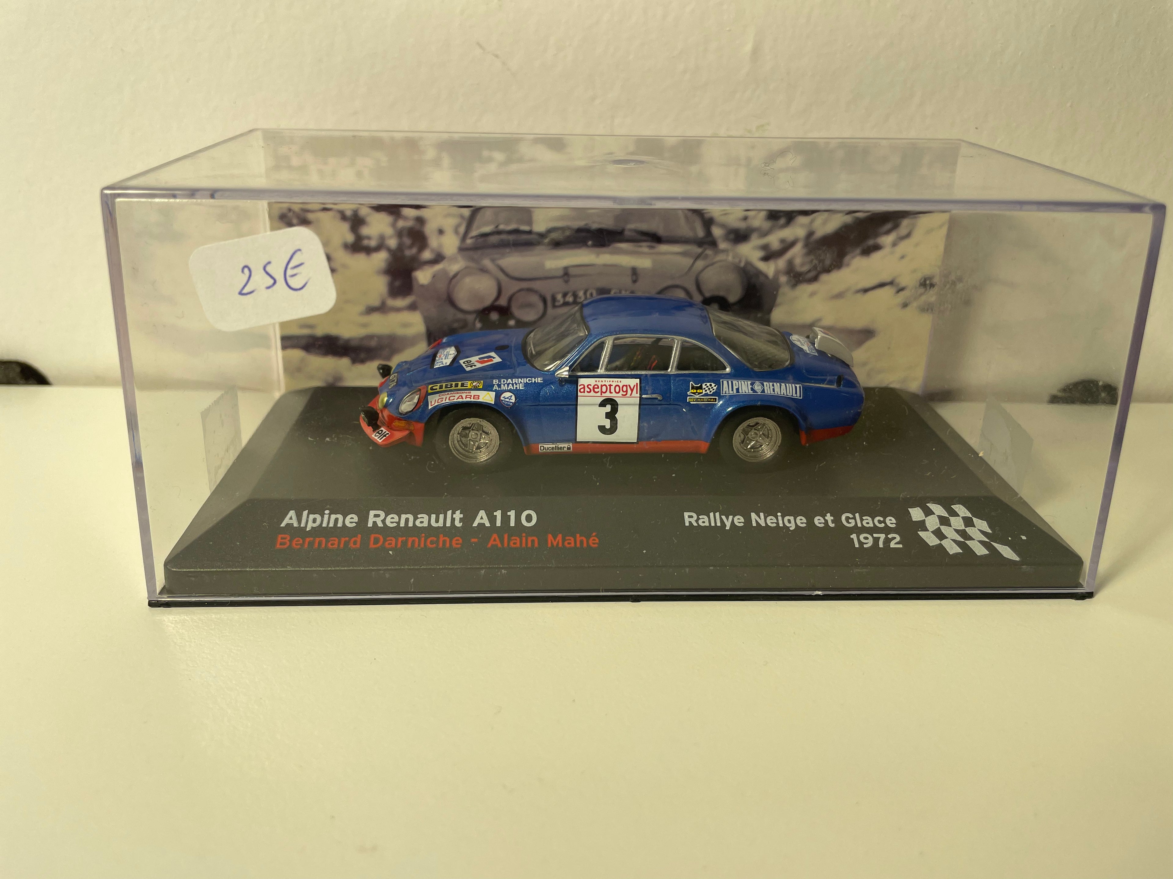 Alpine Renault A110 blo Nummer 3 - Rallye Schnei anäis Glätscher 1972