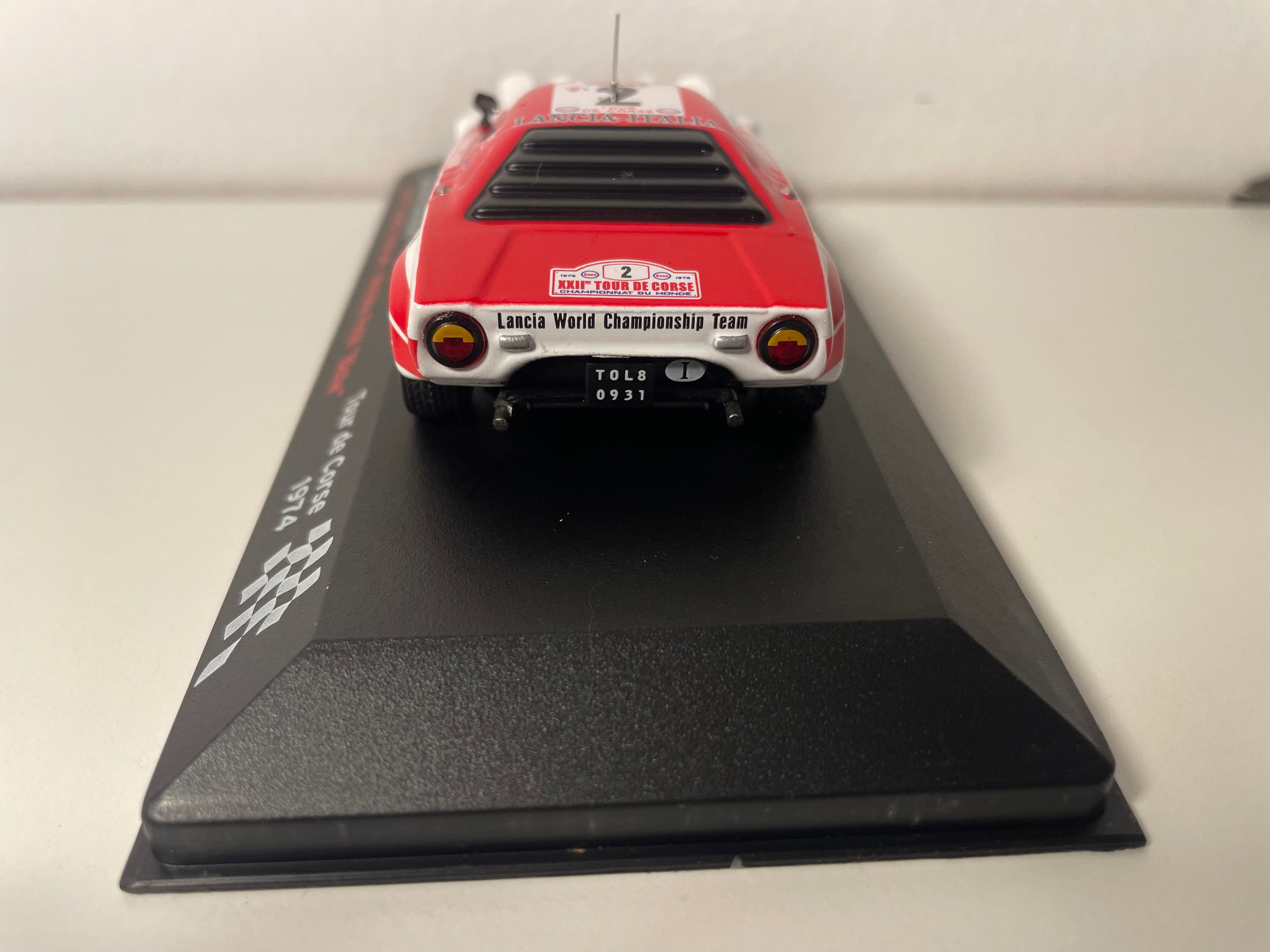 Lancia Stratos Rood en Wit Nummer 2 - Tour de Corse 1974