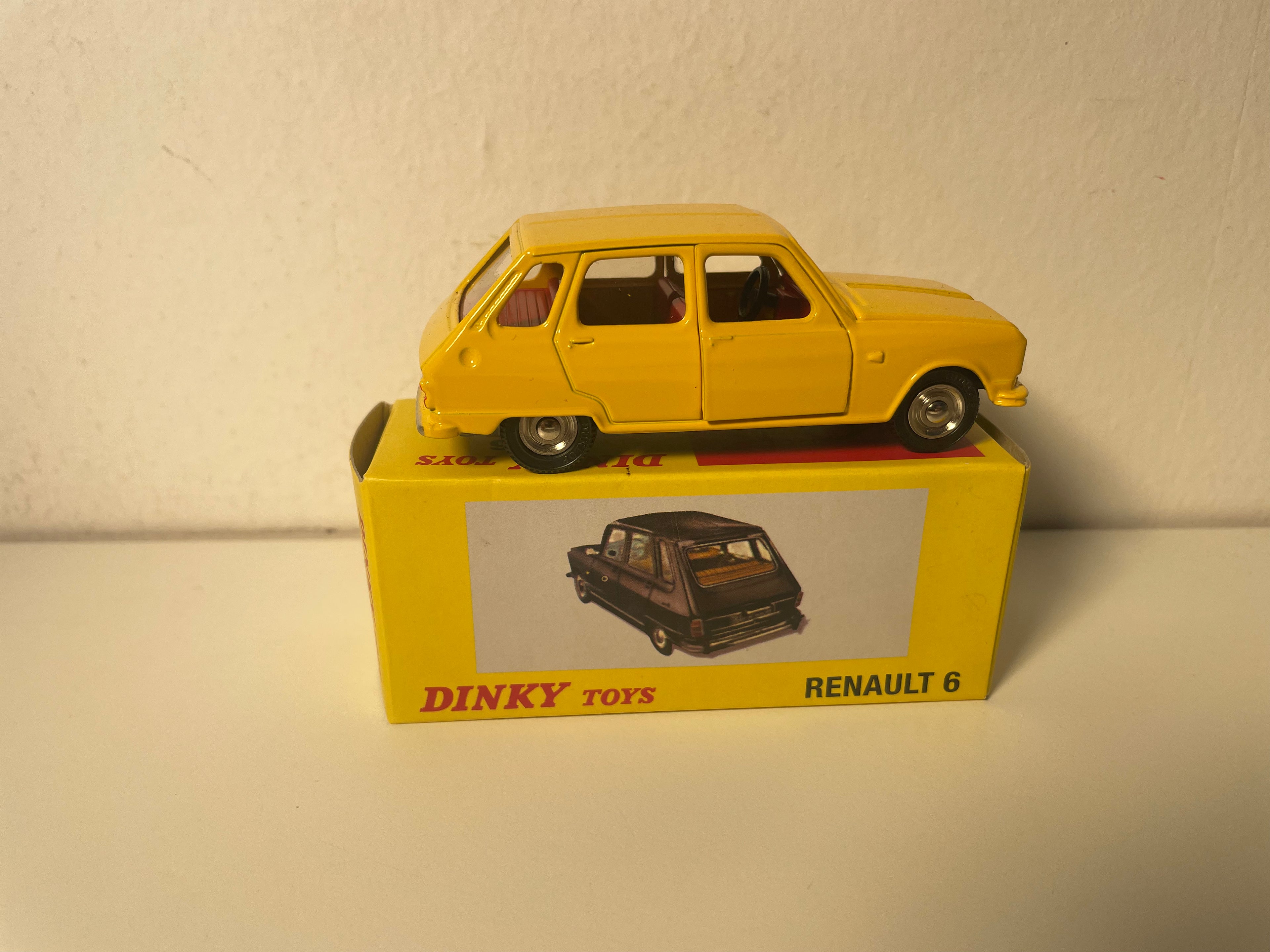 Renault 6 giallo arancio? Dinky-Tots (edizioni Atlas) - N°1416