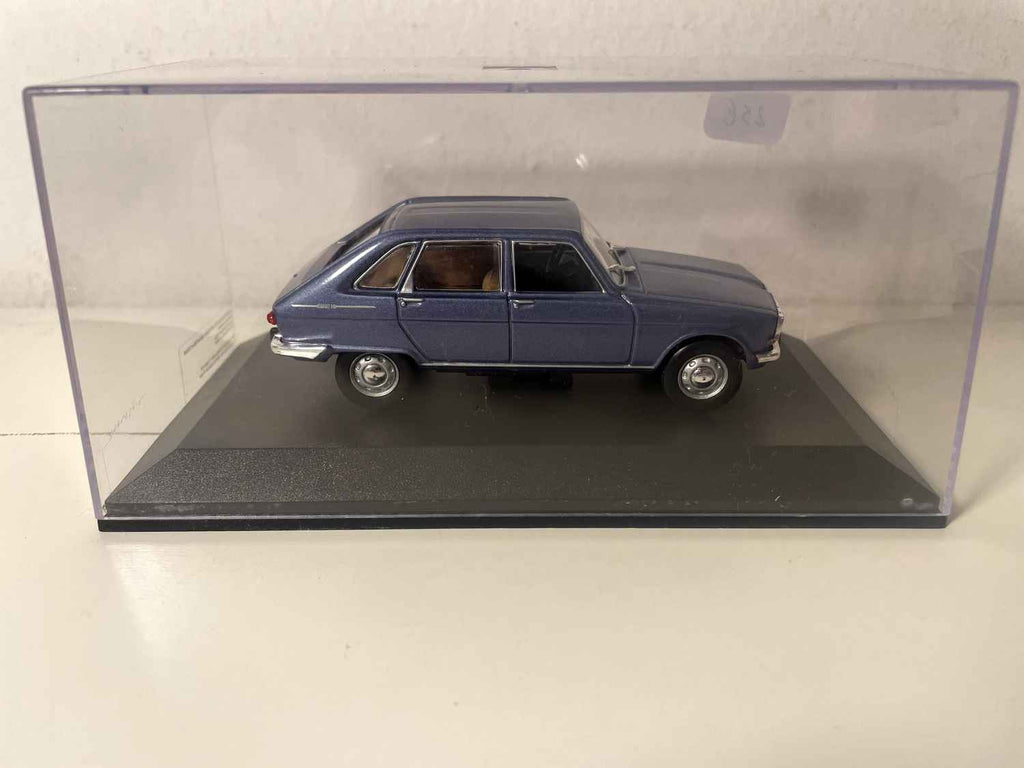 1965 bloe Renault 16