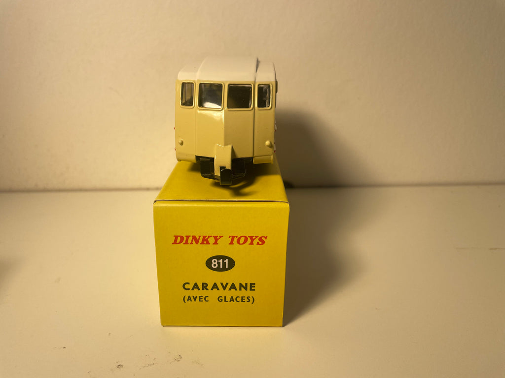 Caravane marron et toit blanc Dinky-Toys (éditions Atlas) - N°811
