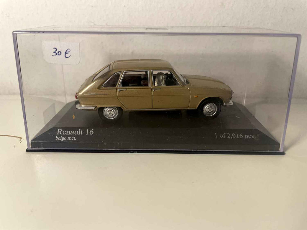 Renault 16 jasnobrązowy (metaliczny złoty) - MINICHAMPS