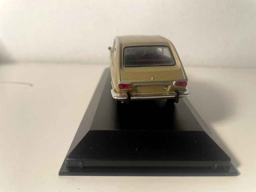 Renault 16 jasnobrązowy (metaliczny złoty) - MINICHAMPS