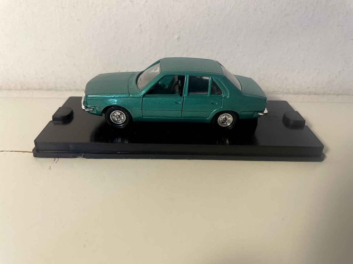 Renault 18 gréng vum Joer 1980 - VEREM Referenz 439