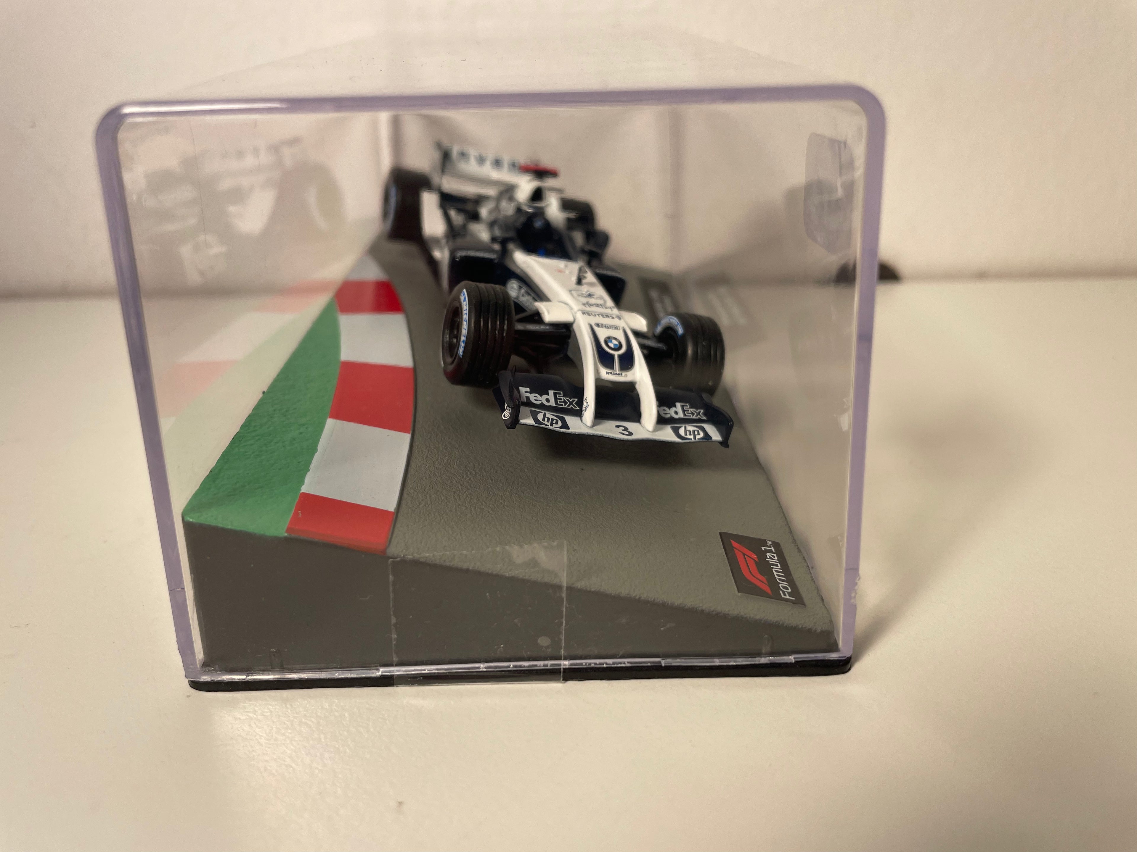 Williams FW26 wäiss an schwaarz Nummer 3 - Formule 1 (Juan Pablo Montoya)