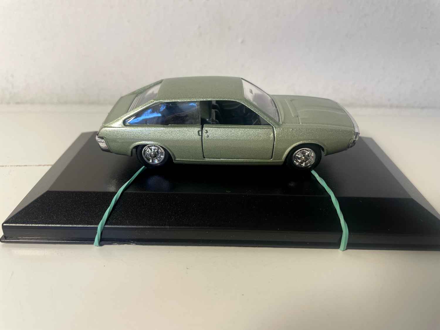Renault 15 verte - VEREM