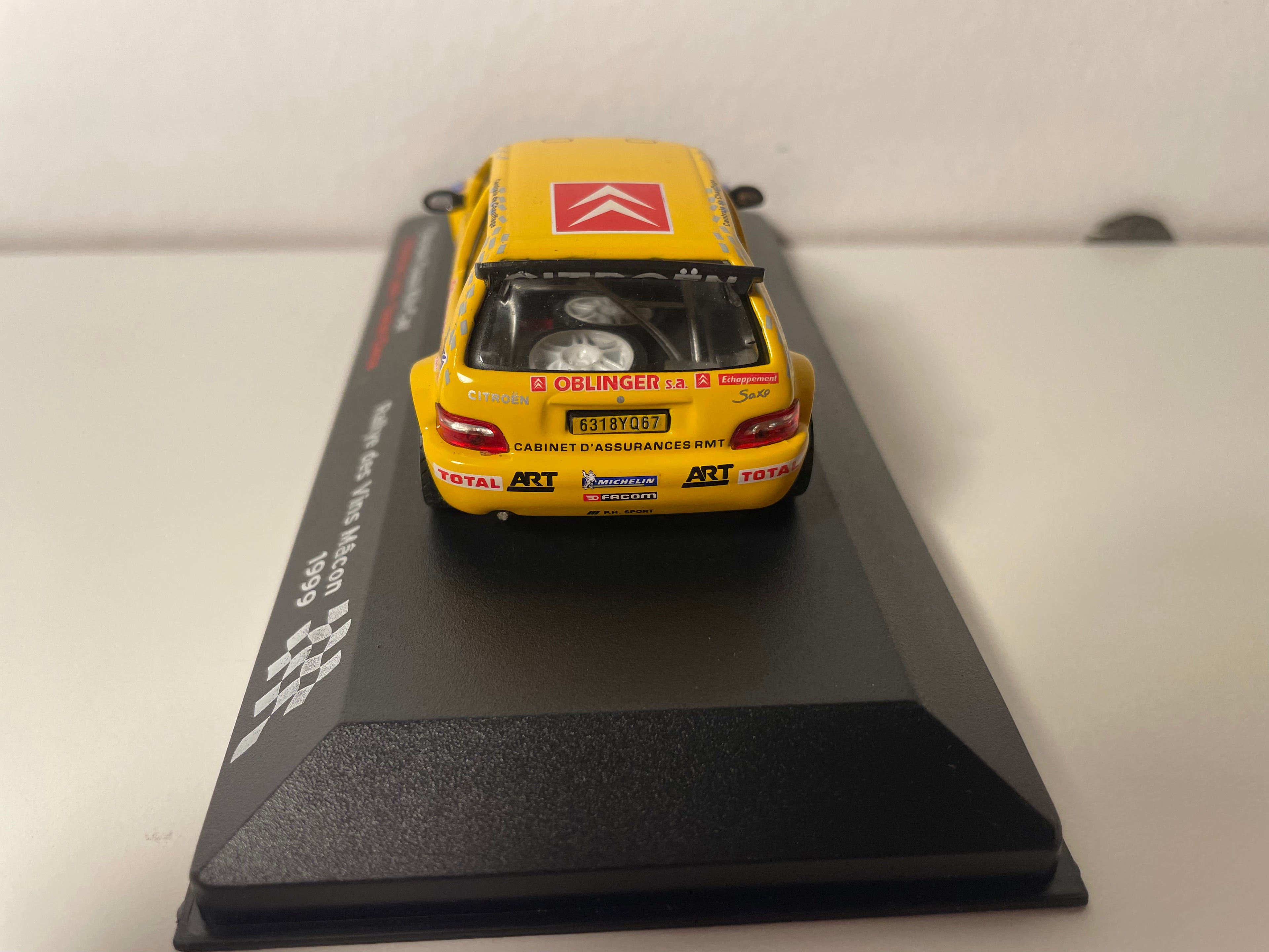 Citroën Saxo Kit-Car giel Nummer 1 - Rallye vun de Wäin Mâcon 1999