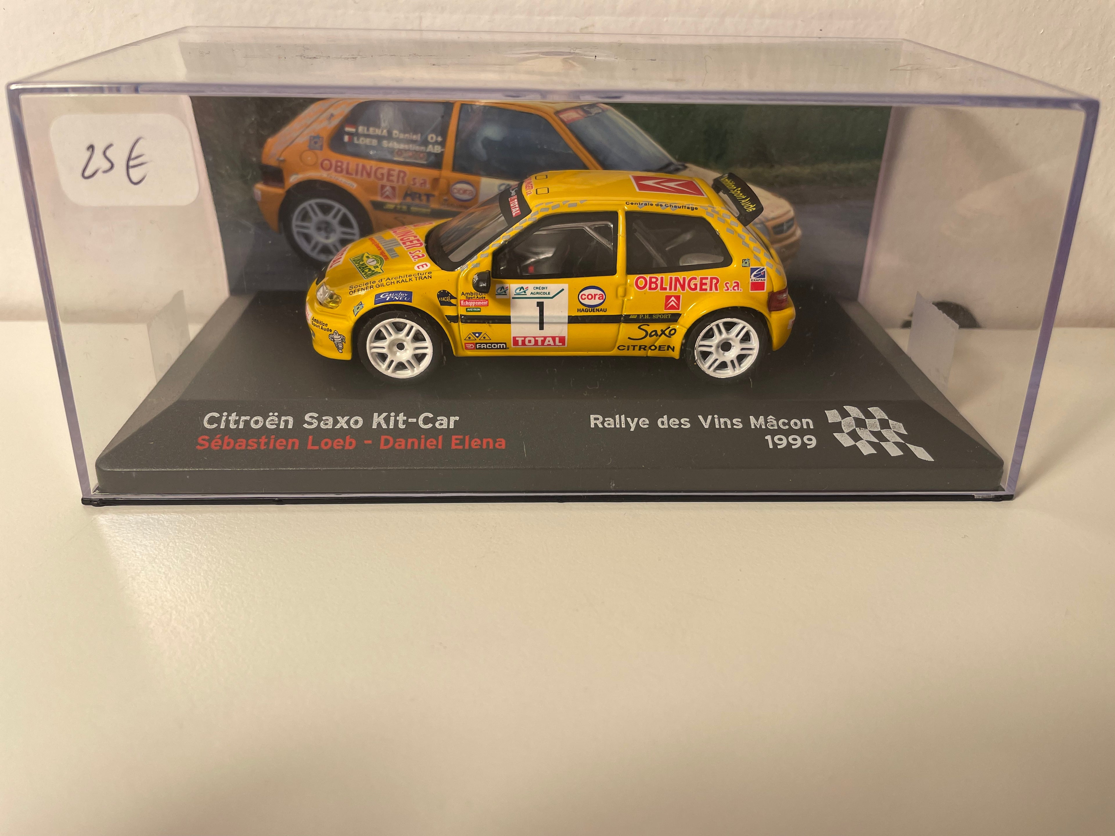 Citroën Saxo Kit-Car giel Nummer 1 - Rallye vun de Wäin Mâcon 1999
