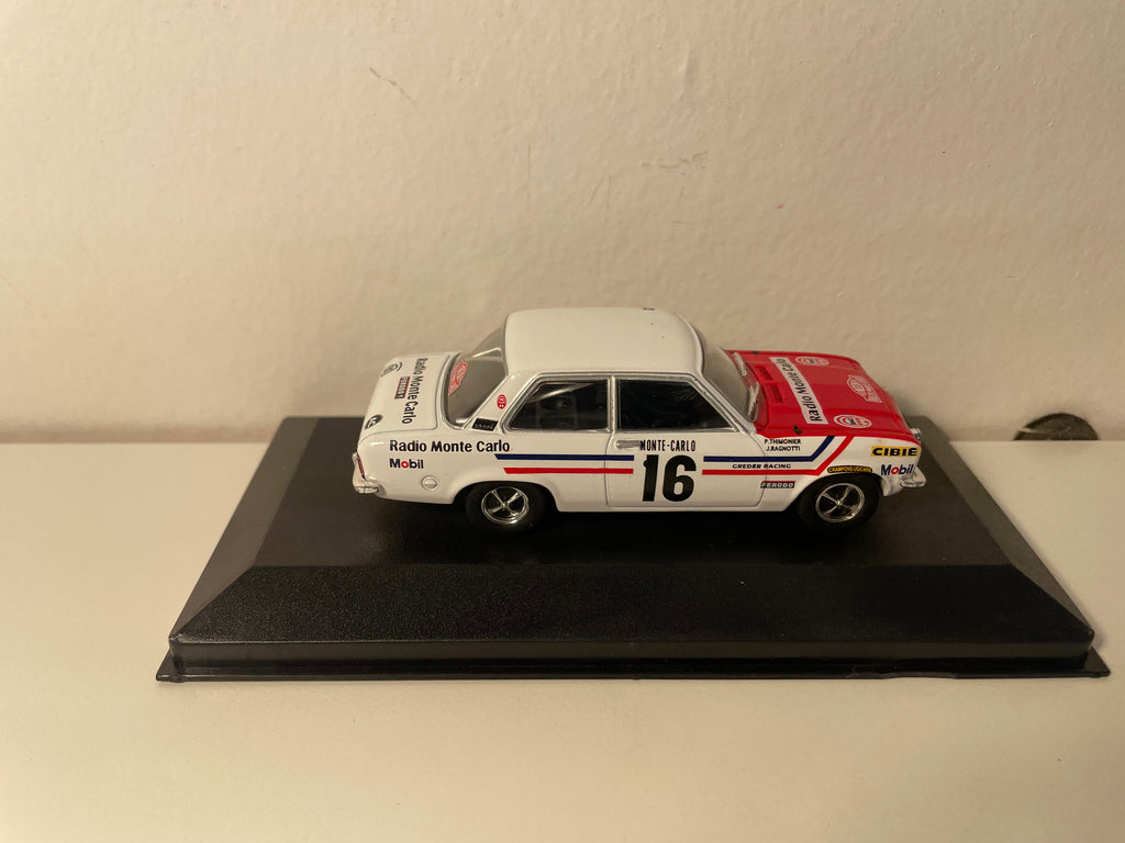 Opel Ascona bianca e rossa numero 16 - Rallye Monte-Carlo 1972