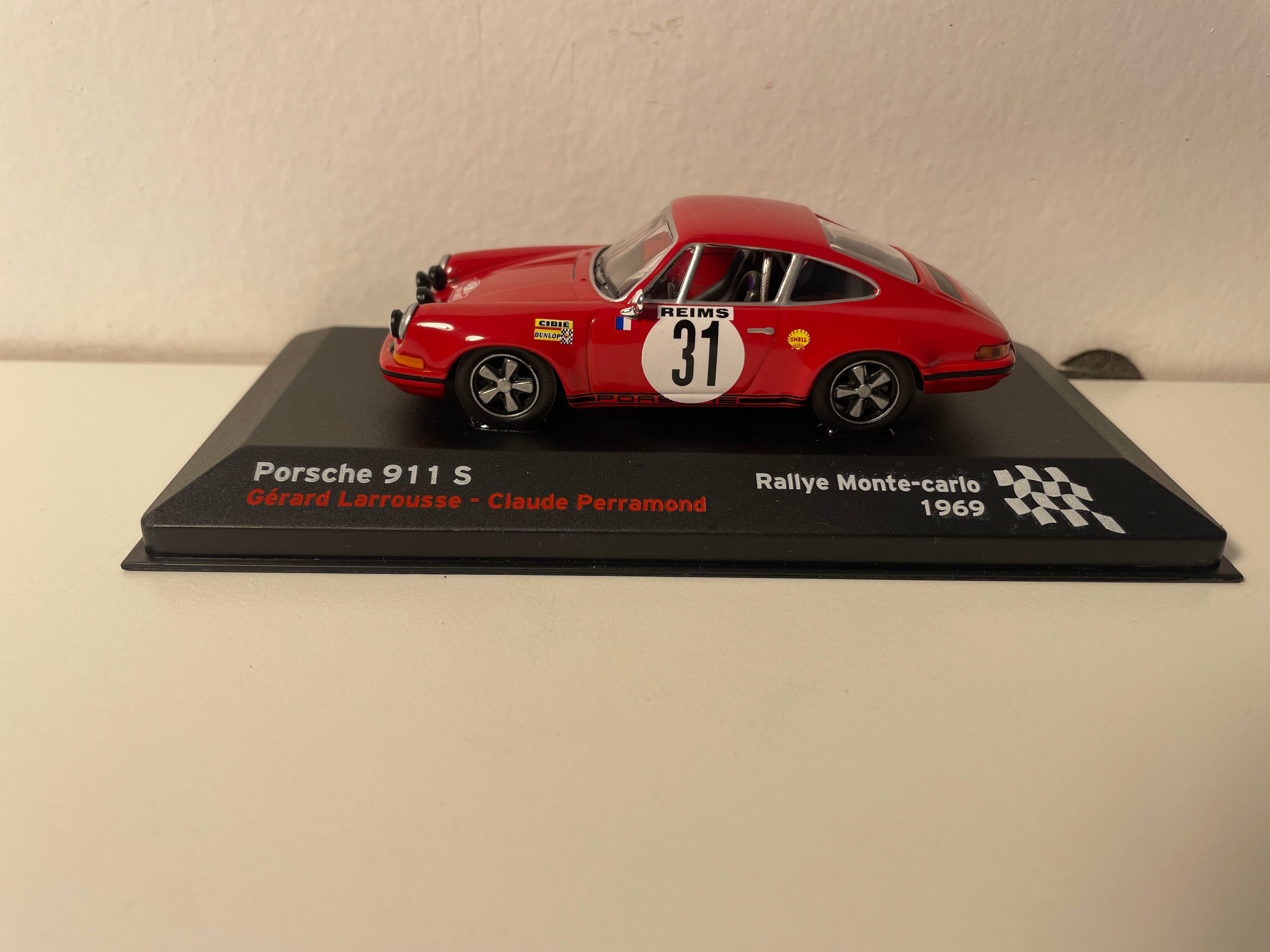 Porsche 911S rout Nummer 31 - Rallye Monte-Carlo 1969