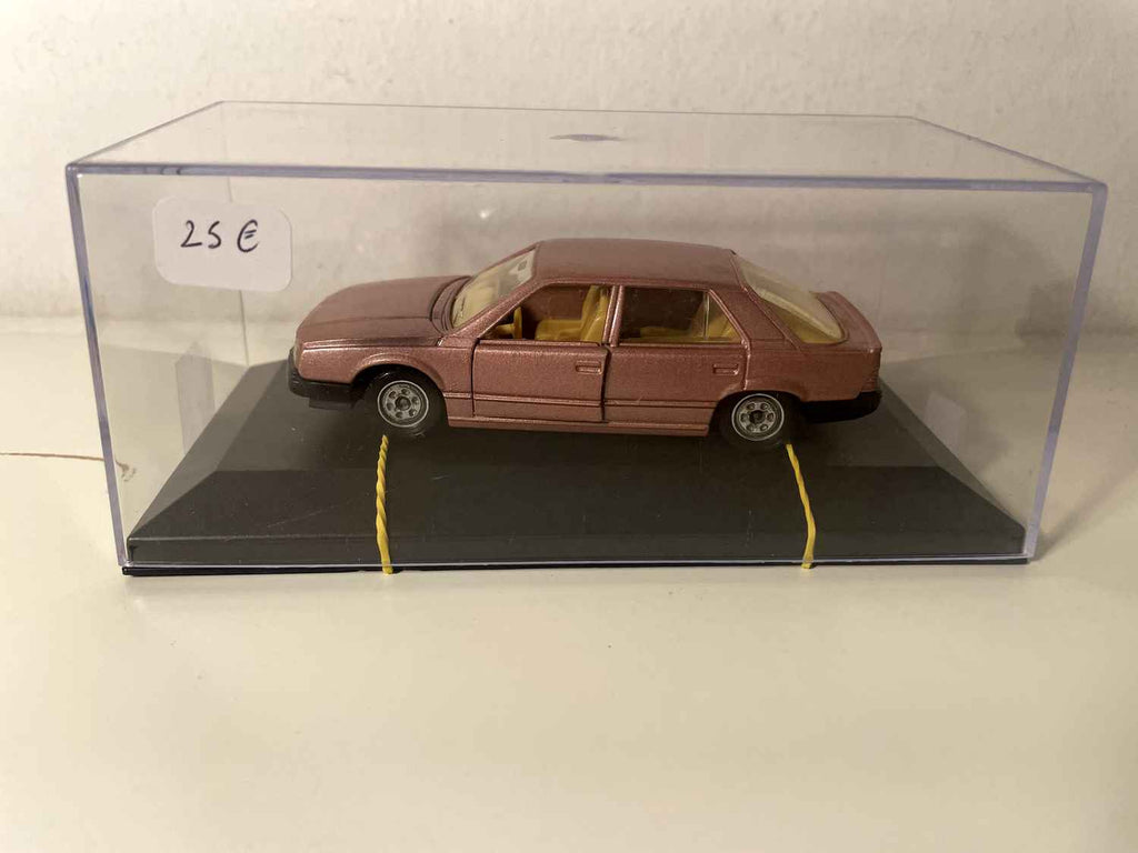 Renault 25 violette/mauve - SOLIDO