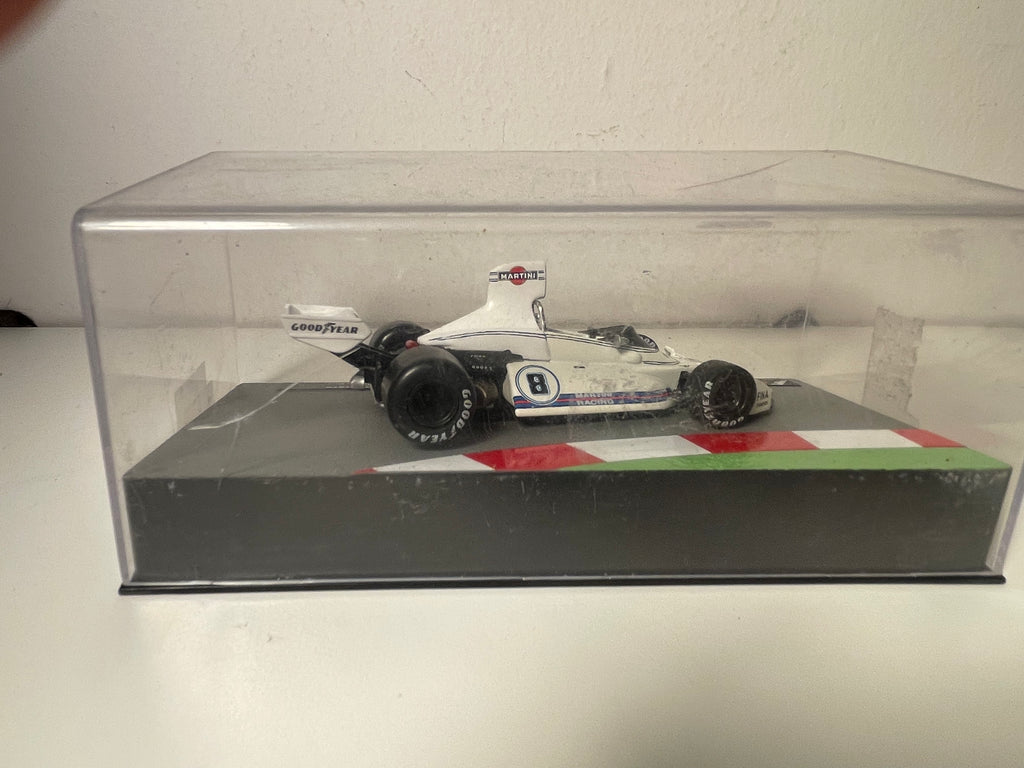 Brabham BT44B nummer 8 uit 1975 (Formule 1) - Grand Prix van Brazilië