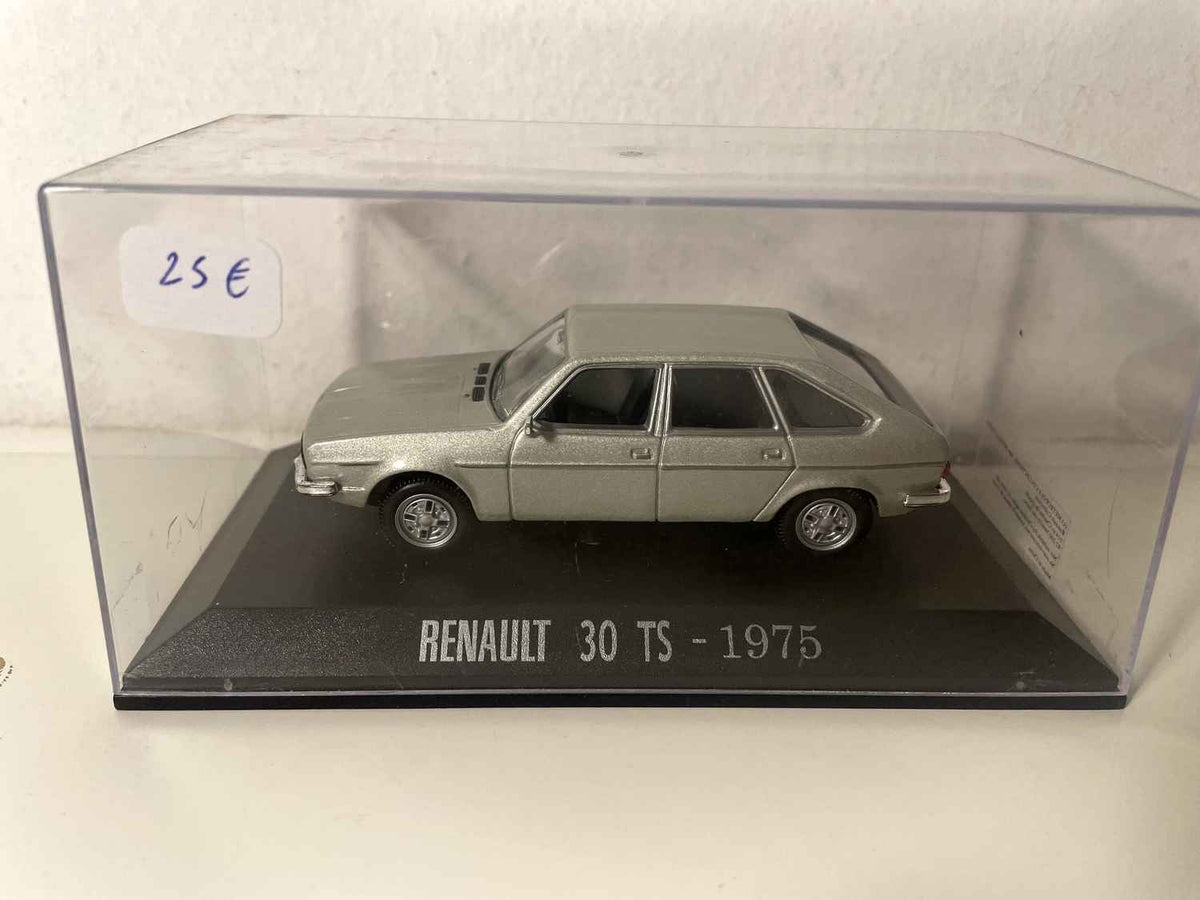Groe Renault 30 TS vun 1975