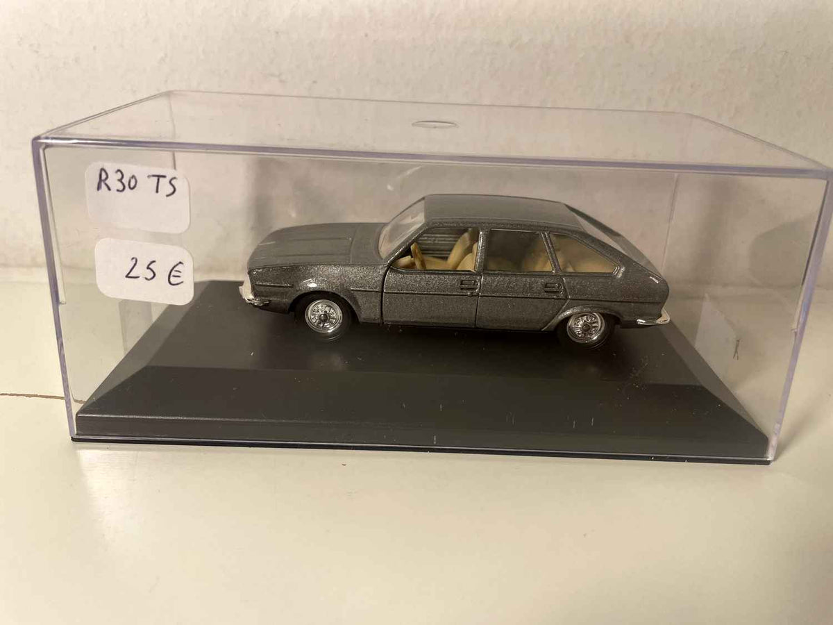 Renault 30 TS grey - SOLIDO