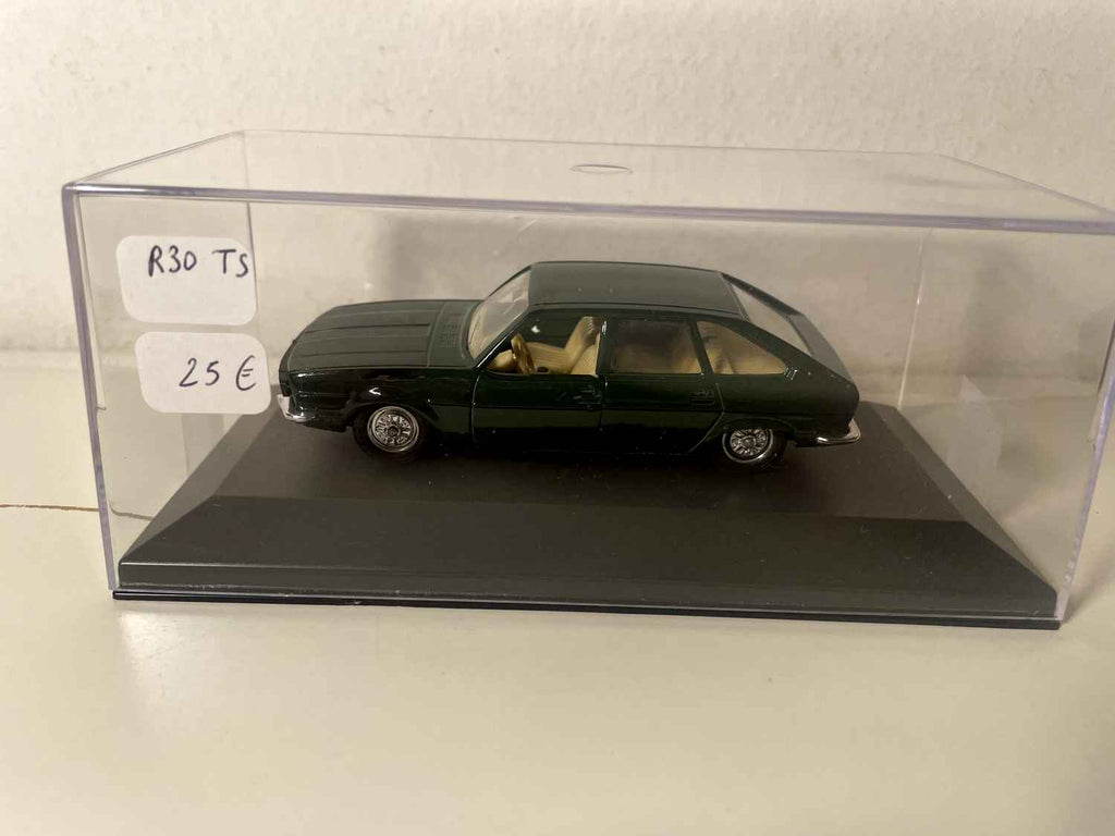 Renault 30 TS dark green - SOLIDO