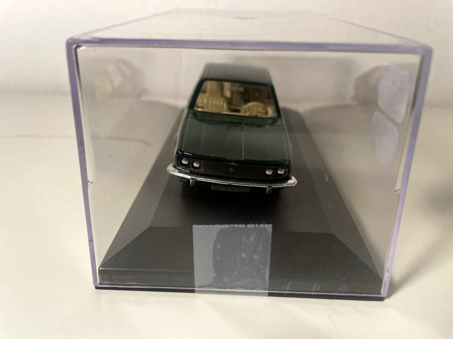 Renault 30 TS dark green - SOLIDO