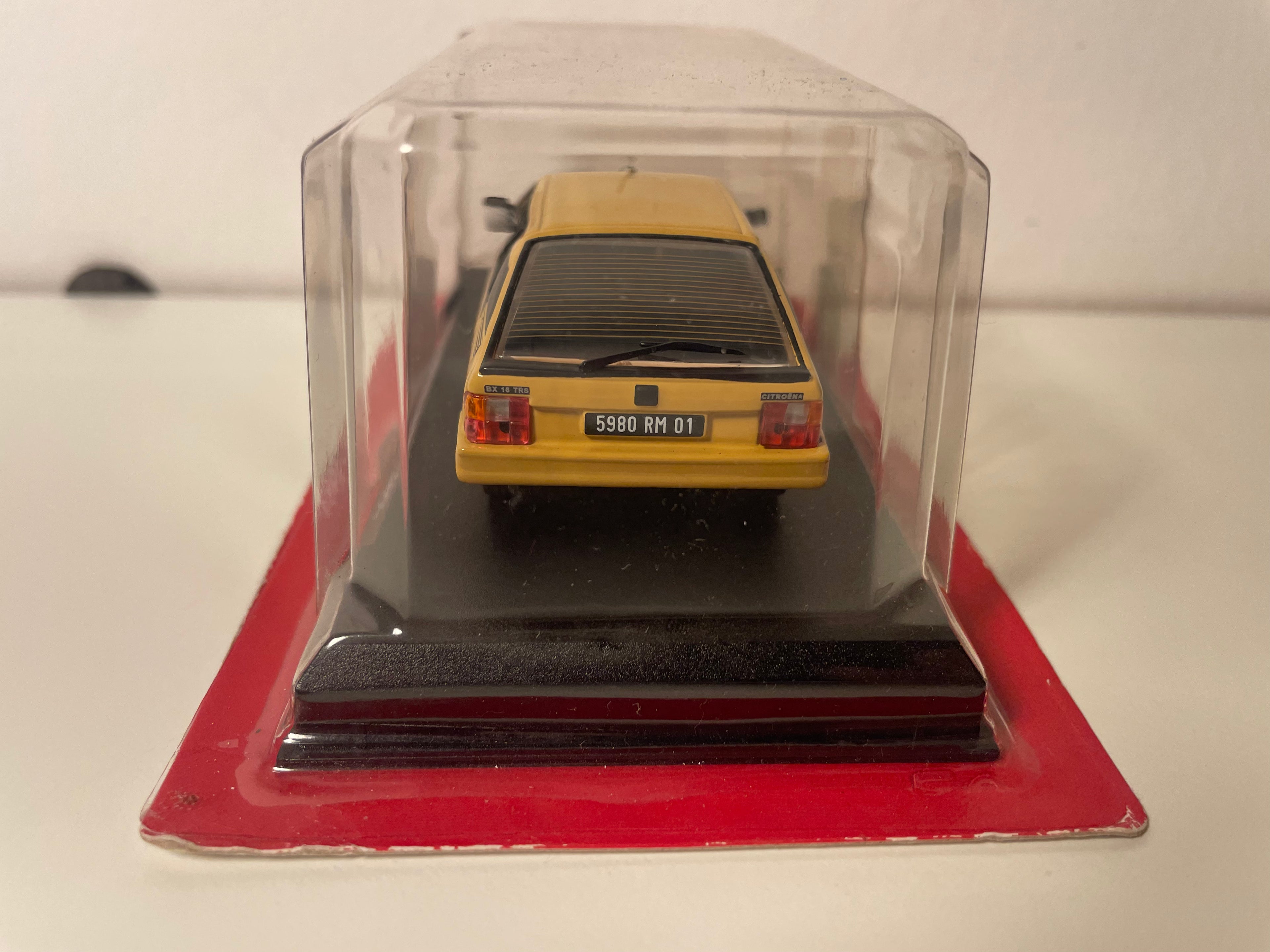 Citroën BX 16 TRS brong vum 1983 - Auto Plus