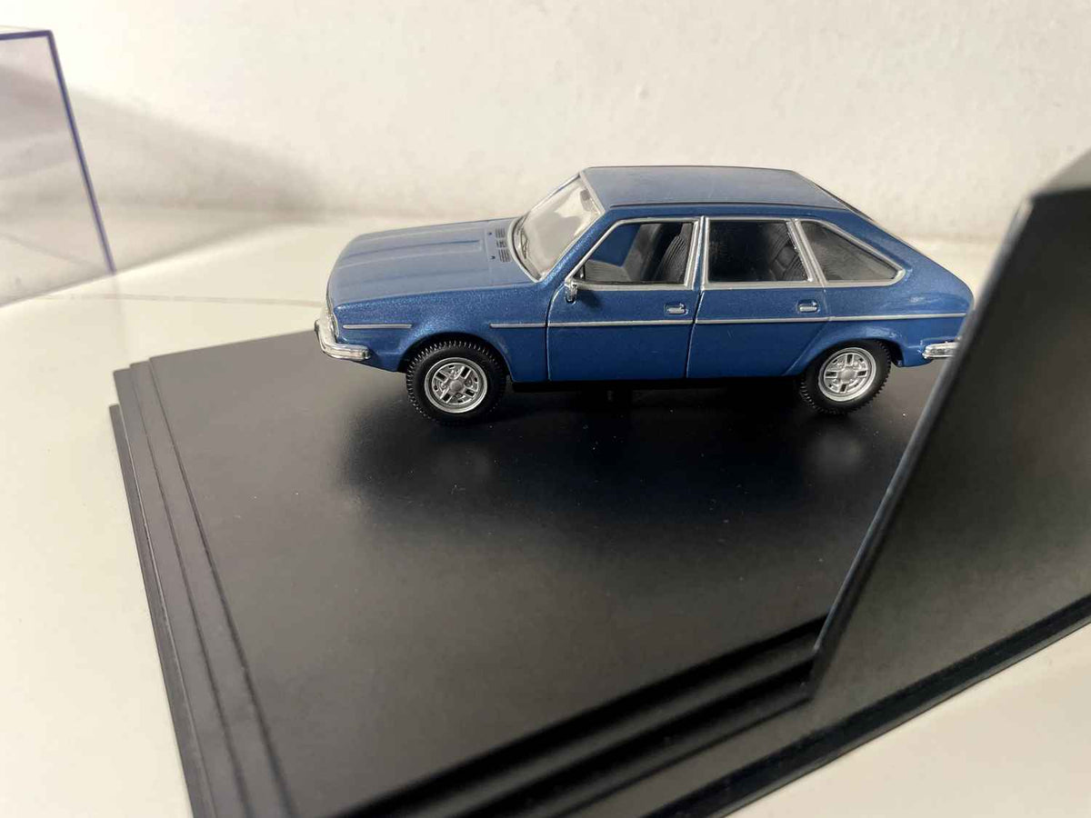 Renault 30 TS azul de 1976 (caja rectangular) - NOREV