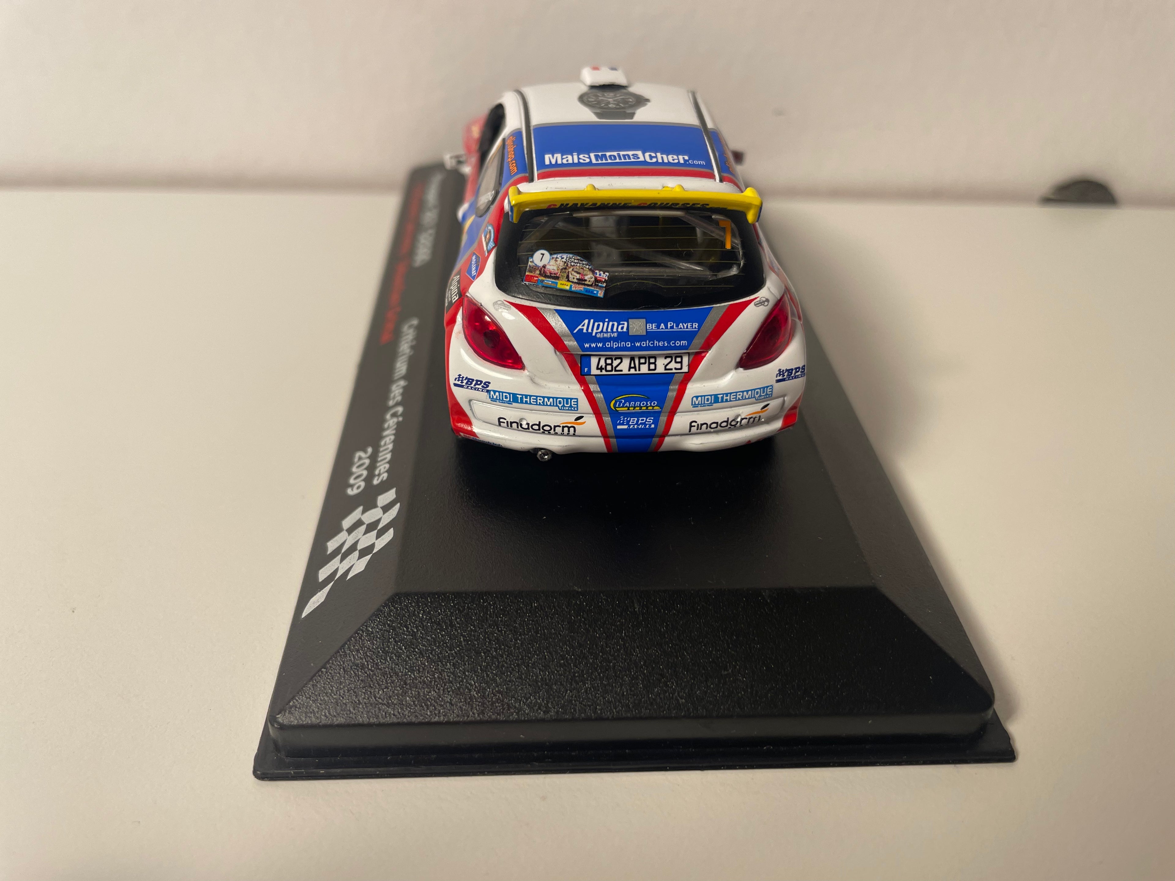 Peugeot 207 S2000 blo, wäiss an rout nummer 7 - critérium des Cévennes 2009