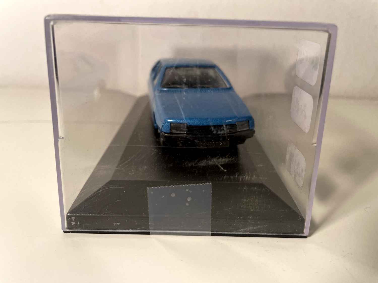 Renault Fuego azul de 1980