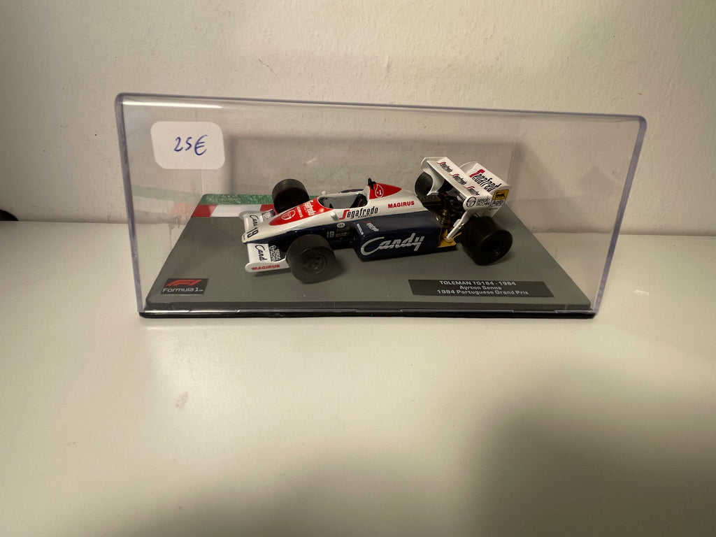 Toleman TG184 niebieska i biała numer 19 - Formuła 1 z 1984 roku Grand Prix Portugalii (Ayrton Senna)