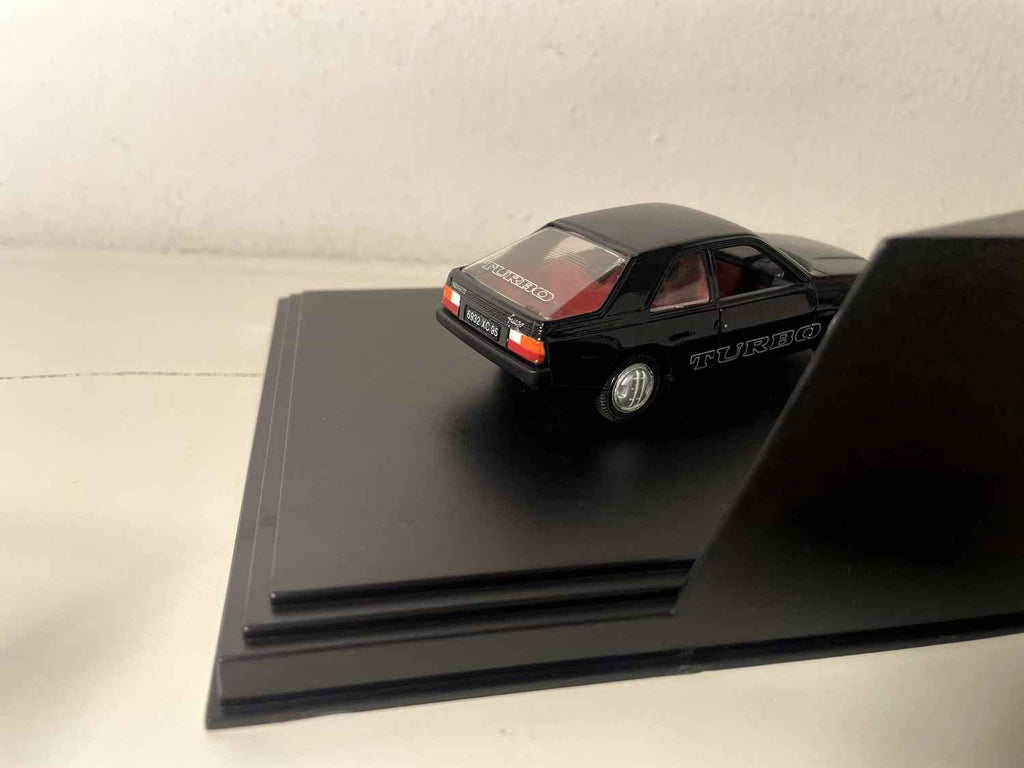 Renault Fuego Turbo czarna z 1980 roku (pudełko prostokątne) - NOREV
