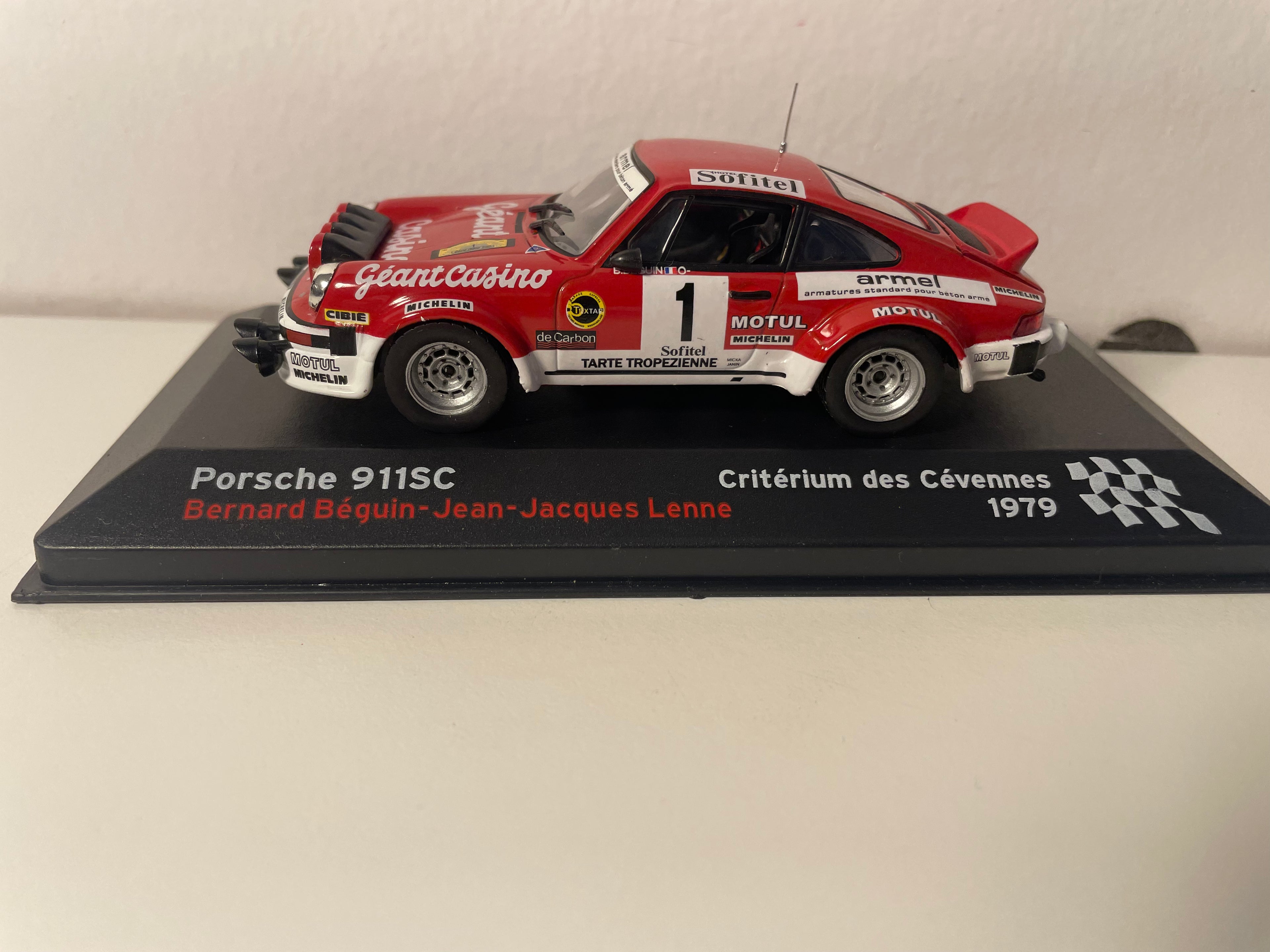 Porsche 911SC rout a wäiss Nummer 1 - Critérium des Cévennes 1979